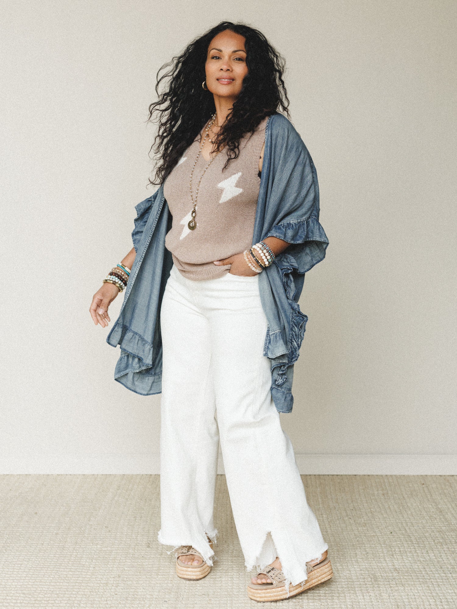 Aero Distressed Jeans - White - Image 9