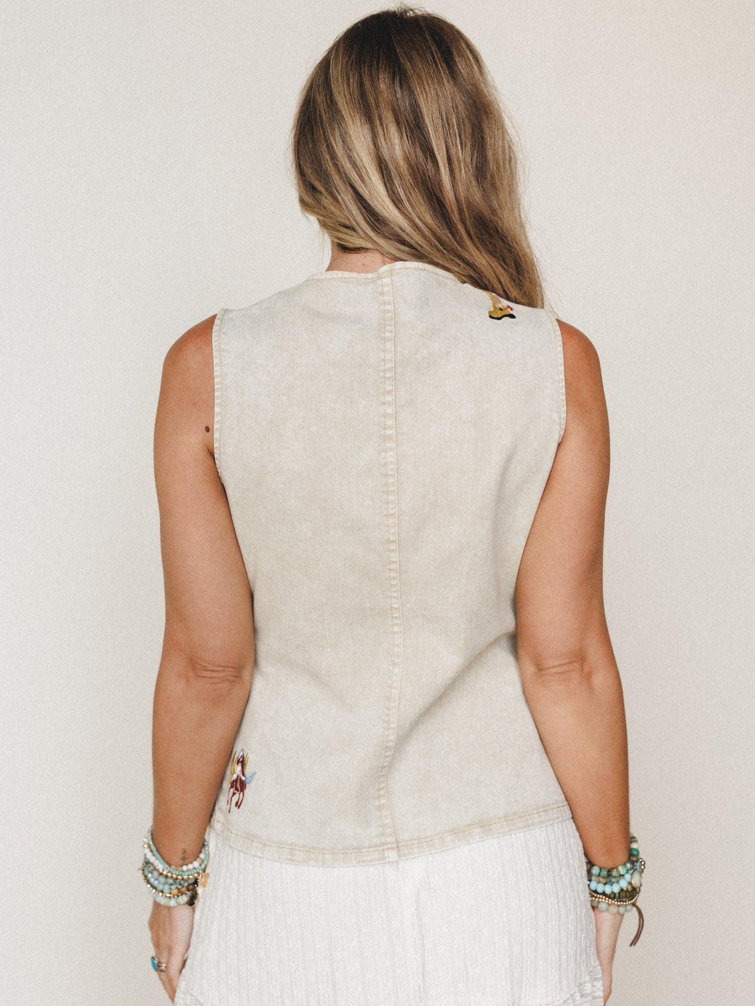 Best in the West Vest Embroidered Top - Washed Sand - Image 4