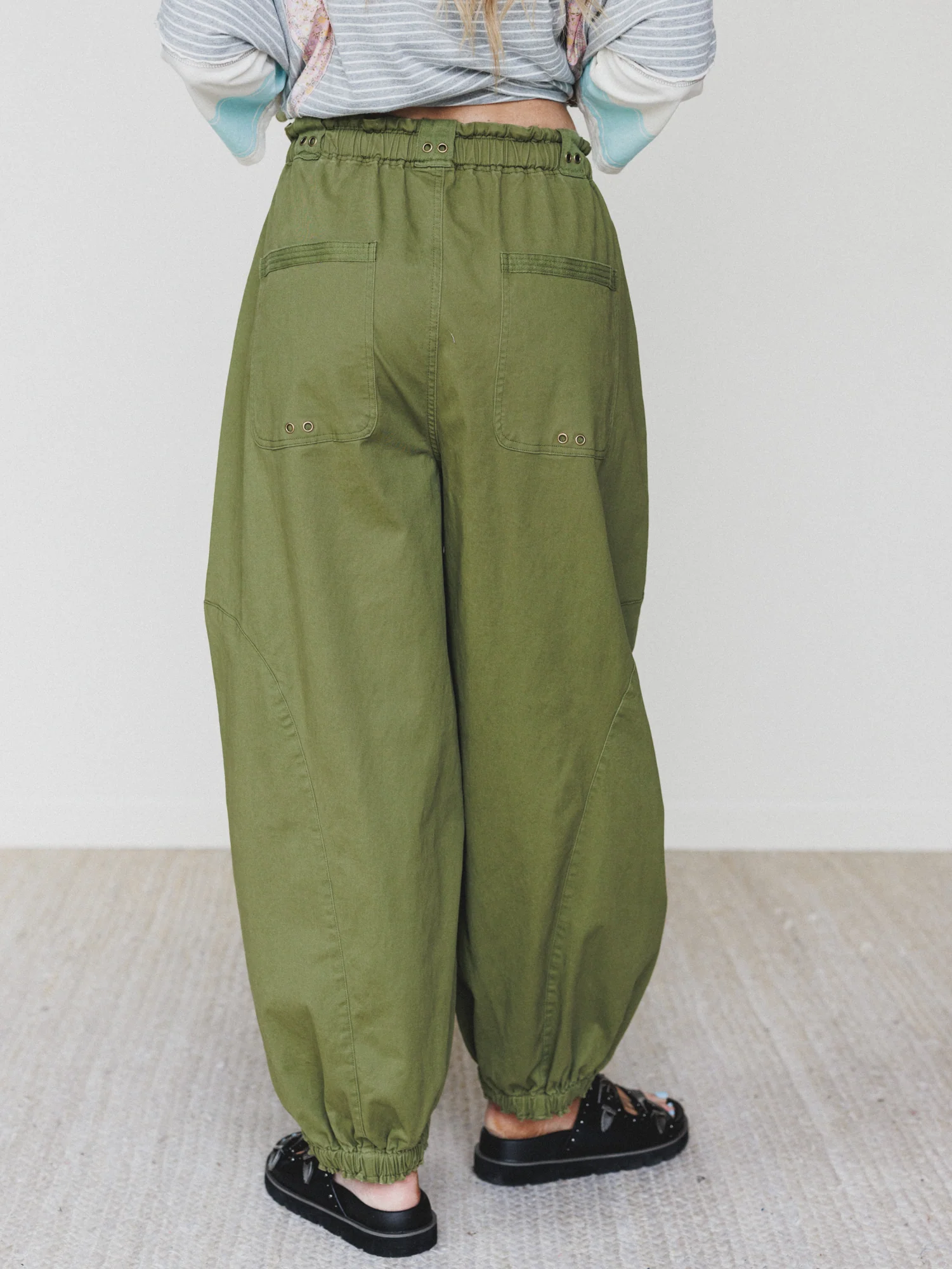 Better Than Ever Pants - Olive - Image 5