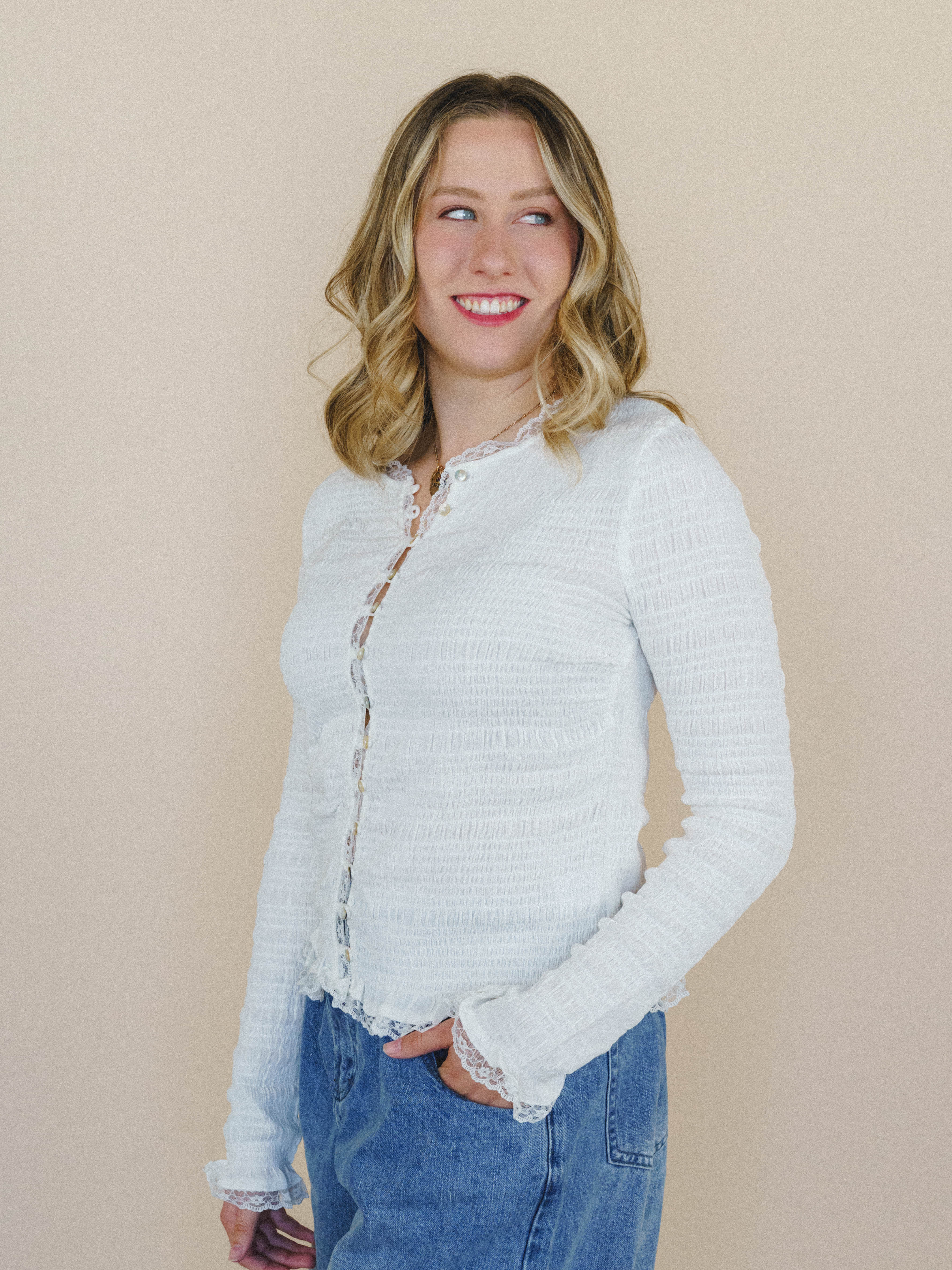 Betty Lou Blouse - Off White - Image 5