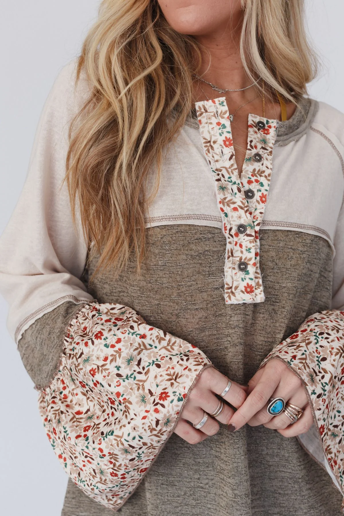 Blooms Of Love Contrast Top - Taupe - Image 11