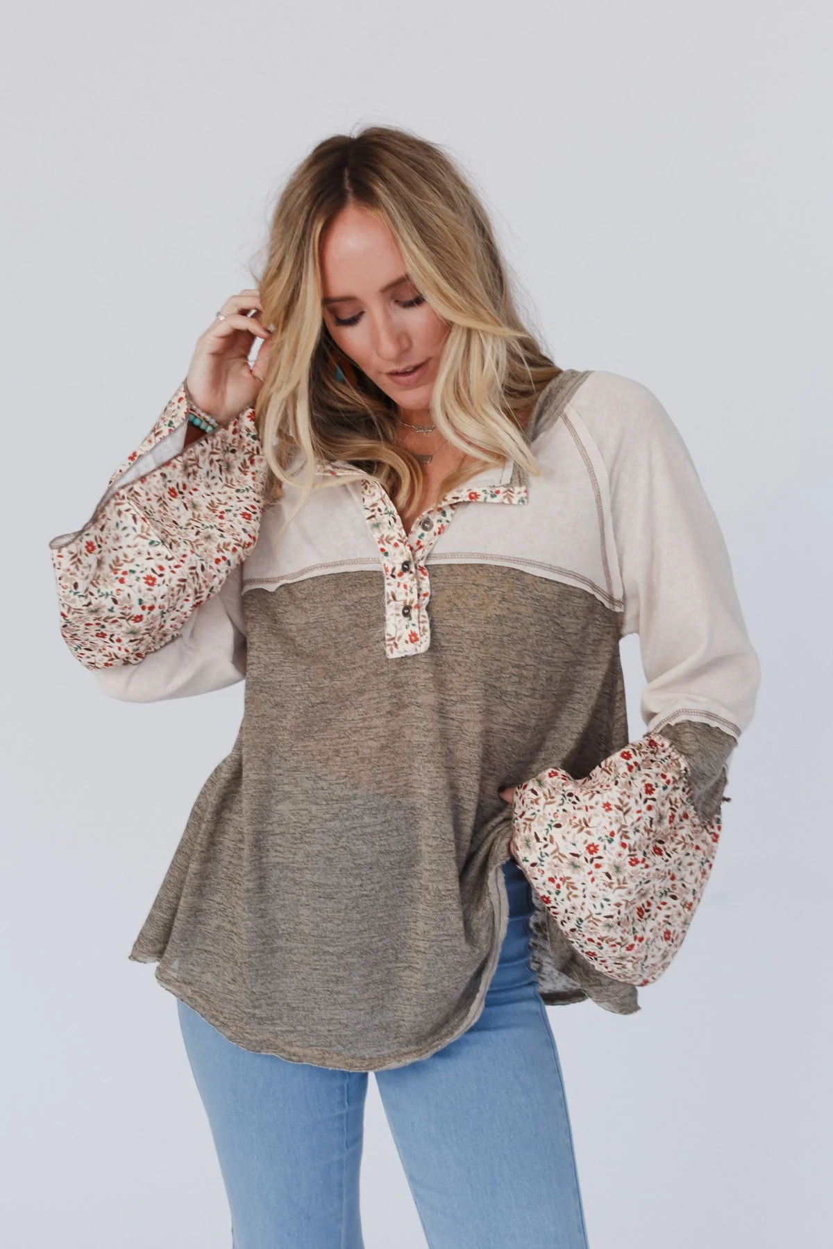 Blooms Of Love Contrast Top - Taupe - Image 9