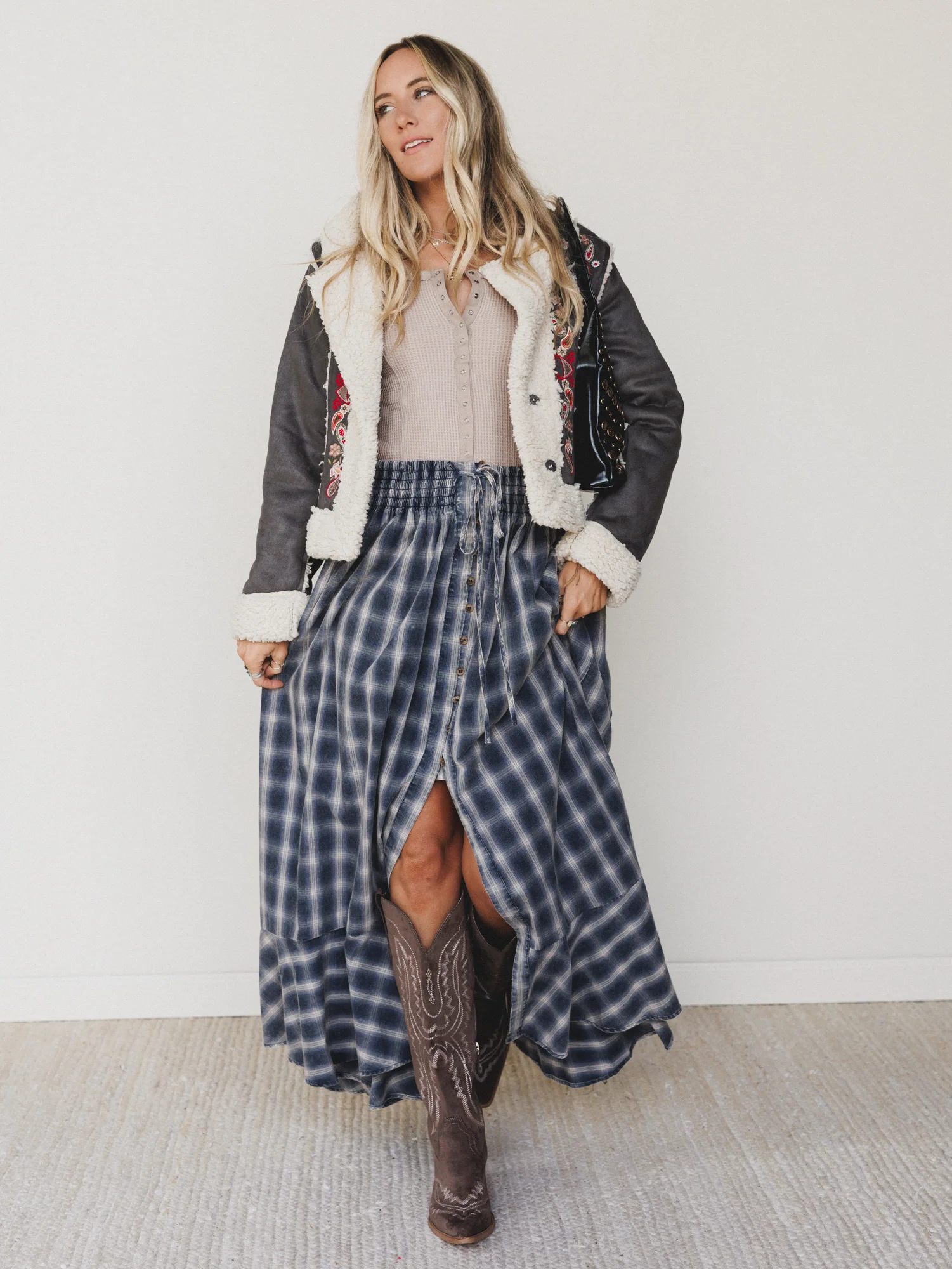 Bonfire Bloom Plaid Skirt - Blue - Image 4