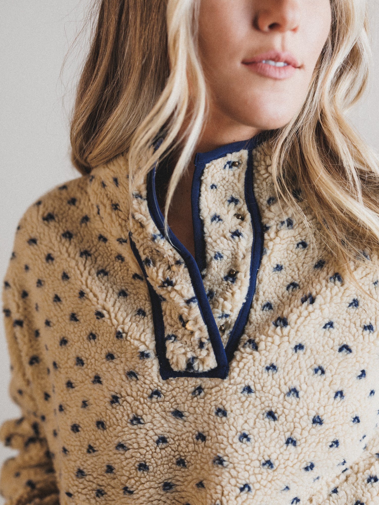 Cabin Casual Pullover - Navy - Image 3