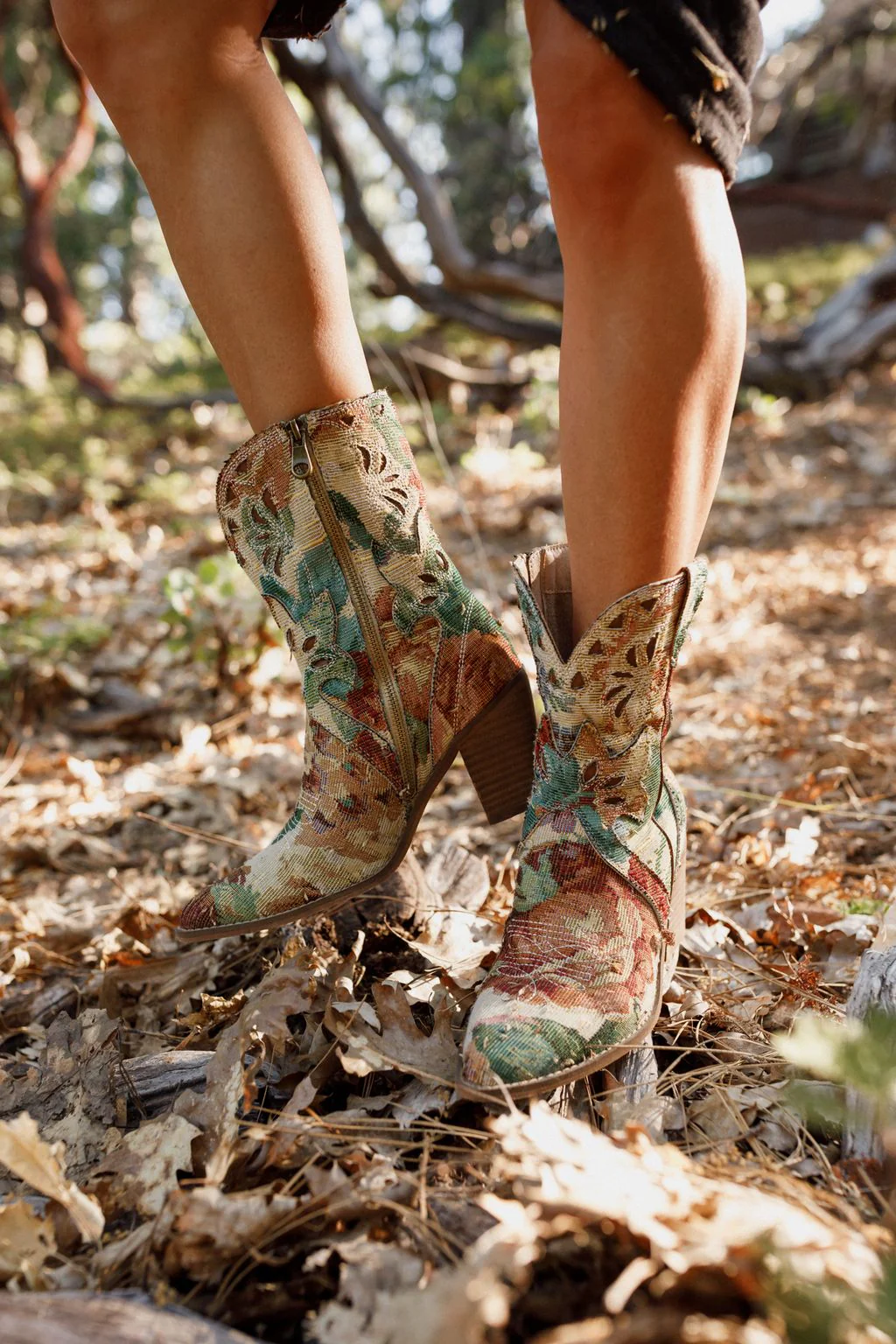 Canyon Rose Boots - Multi - Image 7