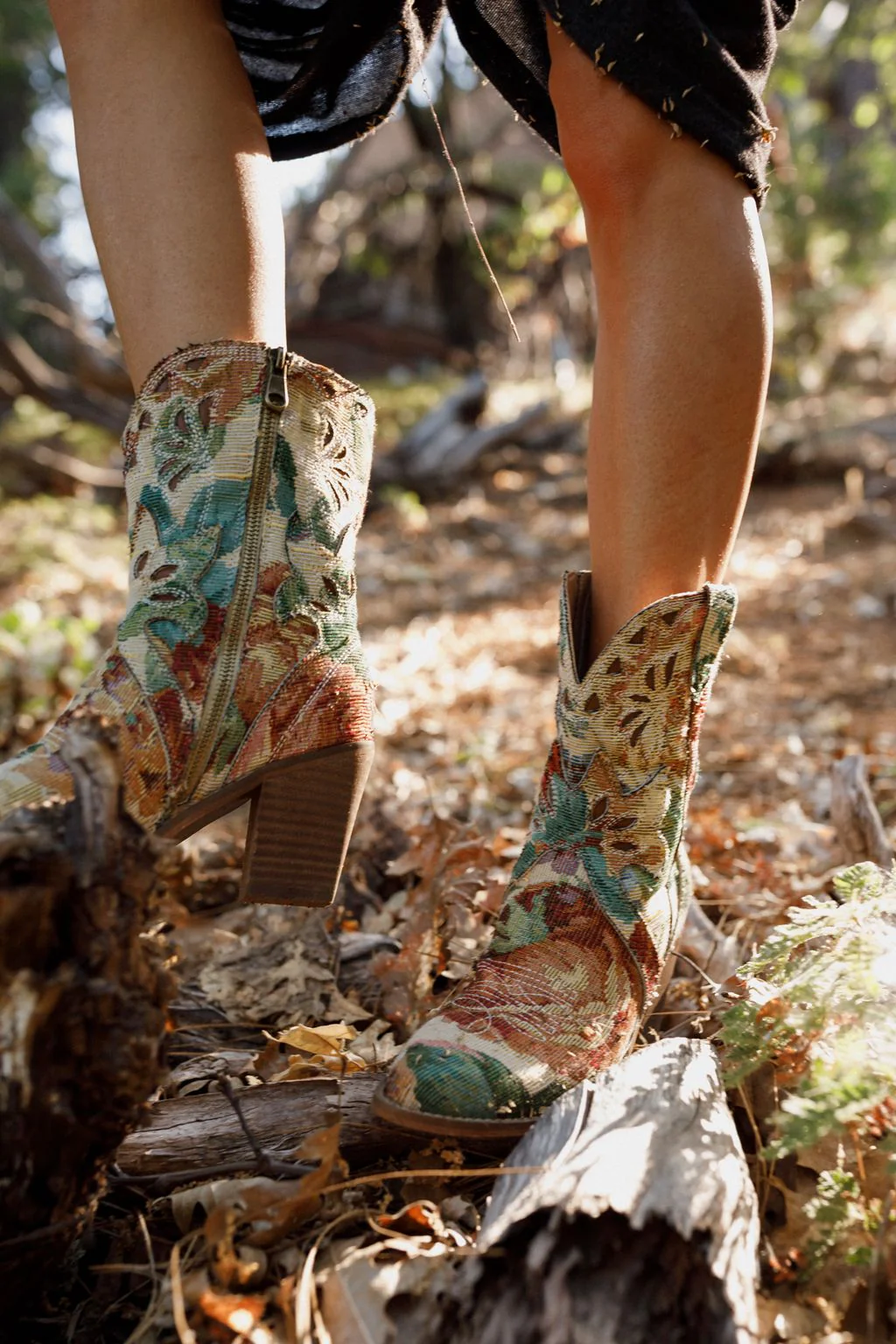 Canyon Rose Boots - Multi - Image 8