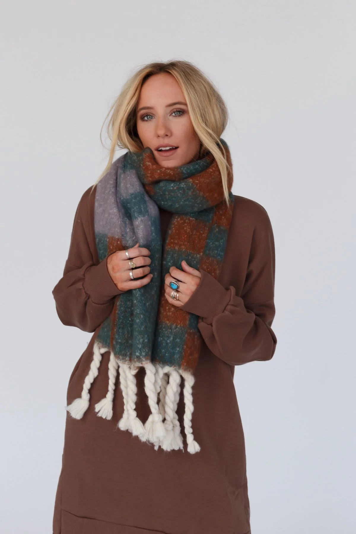Check Me Out Tassel Scarf - Teal - Image 4