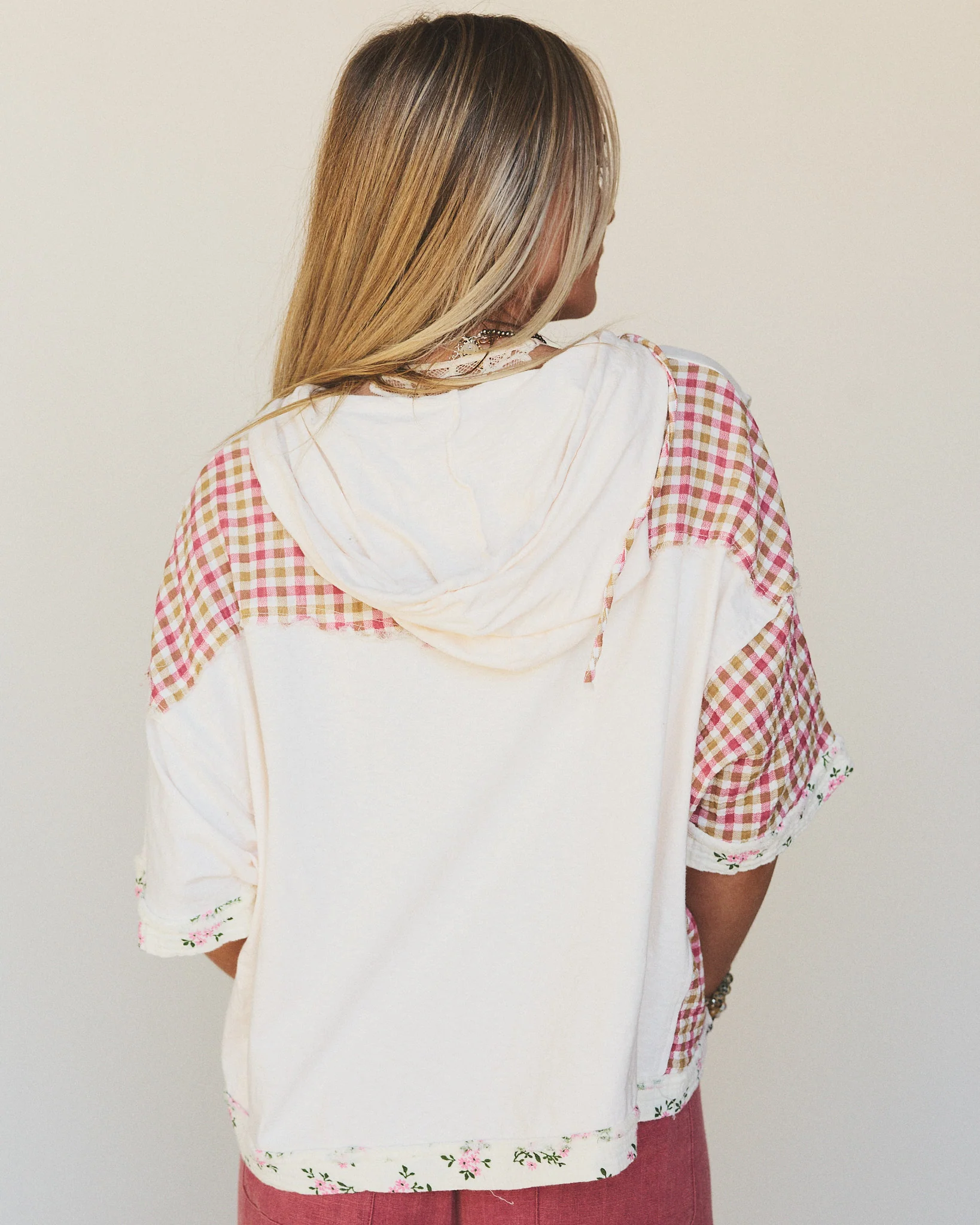 Crazy Daisy Floral Patch Top - Cream - Image 5