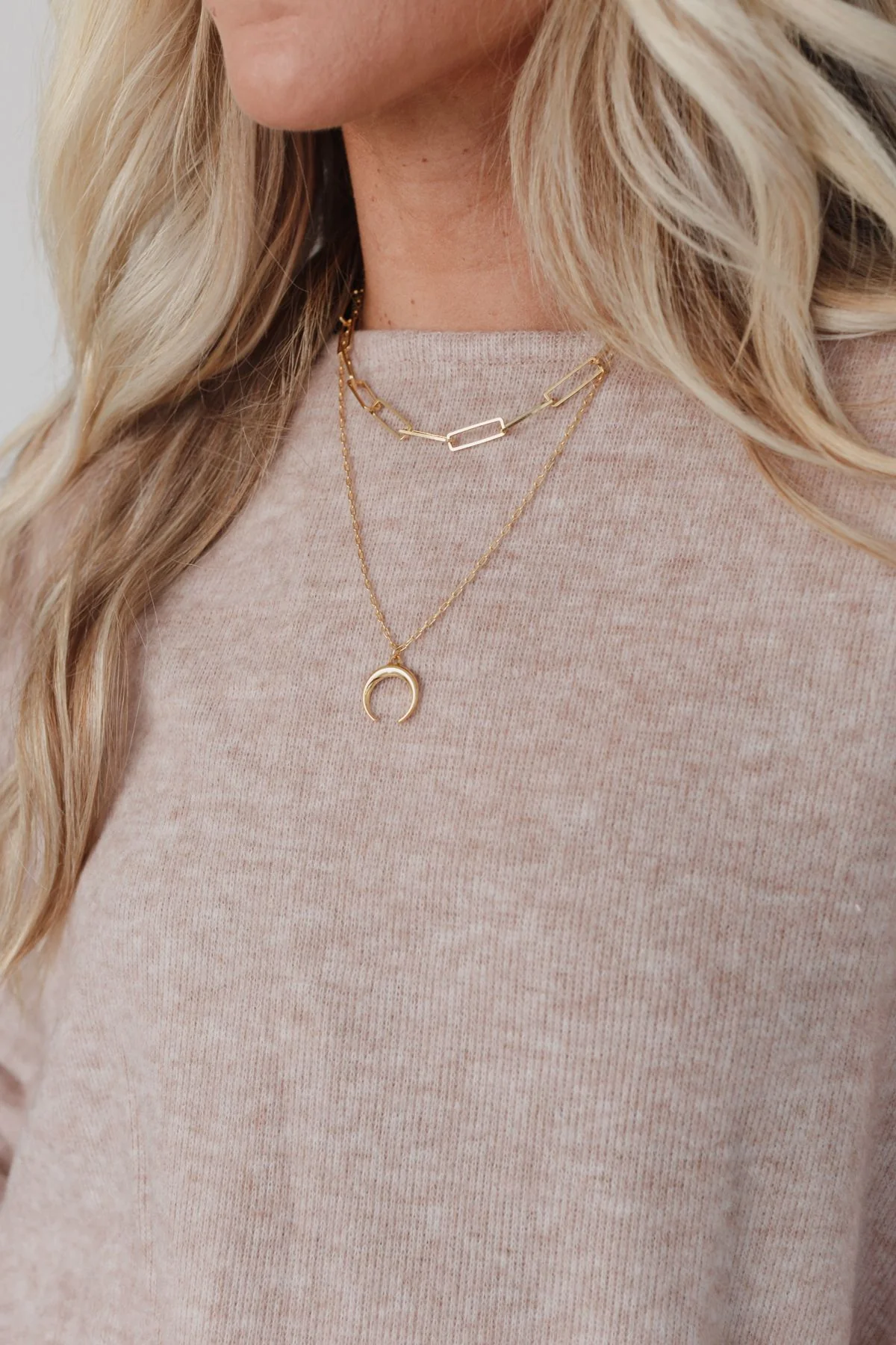 Crescent Layered Chain Necklace - Gold - Image 3