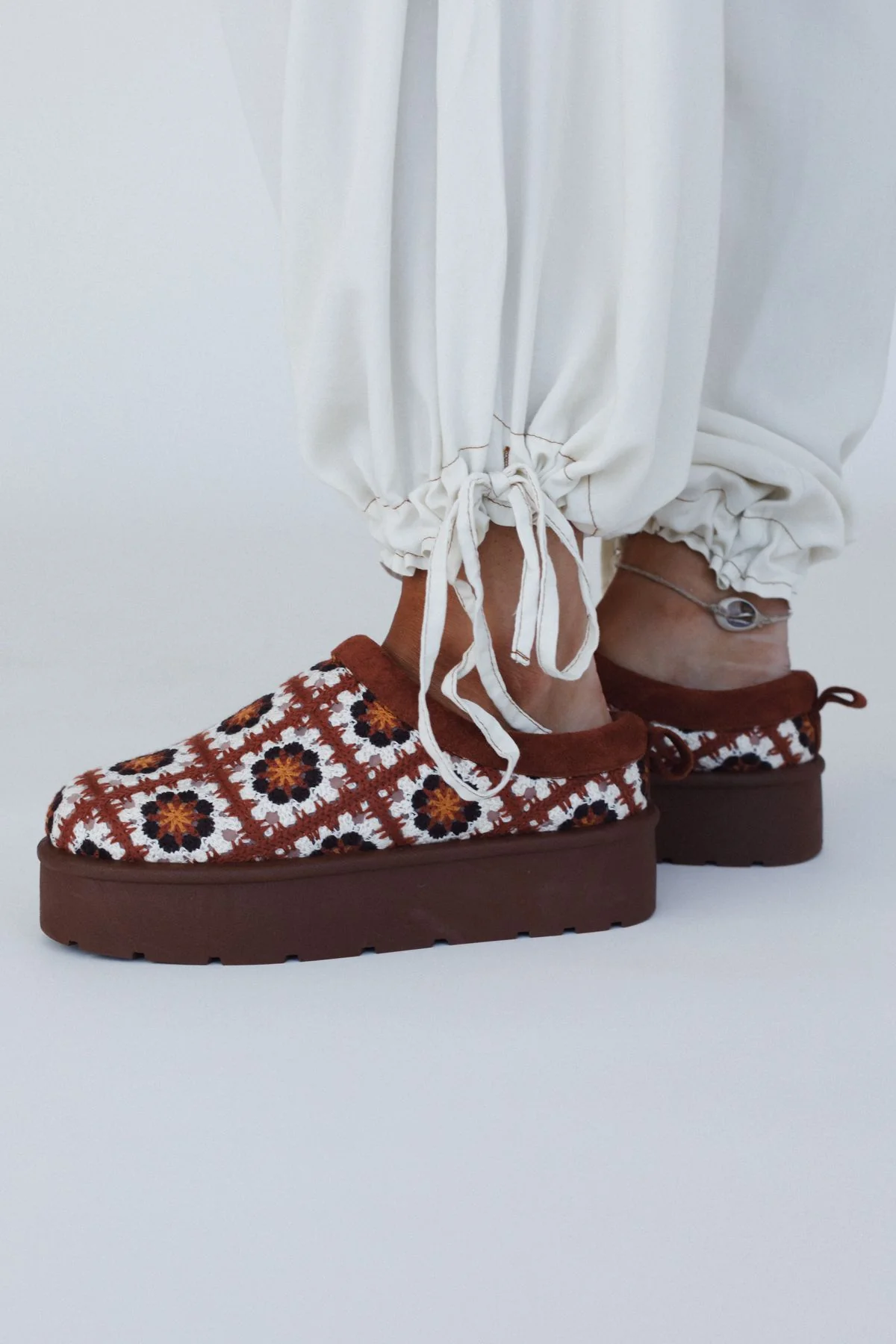 Crochet Hug Slipper Shoes - Brown - Image 6