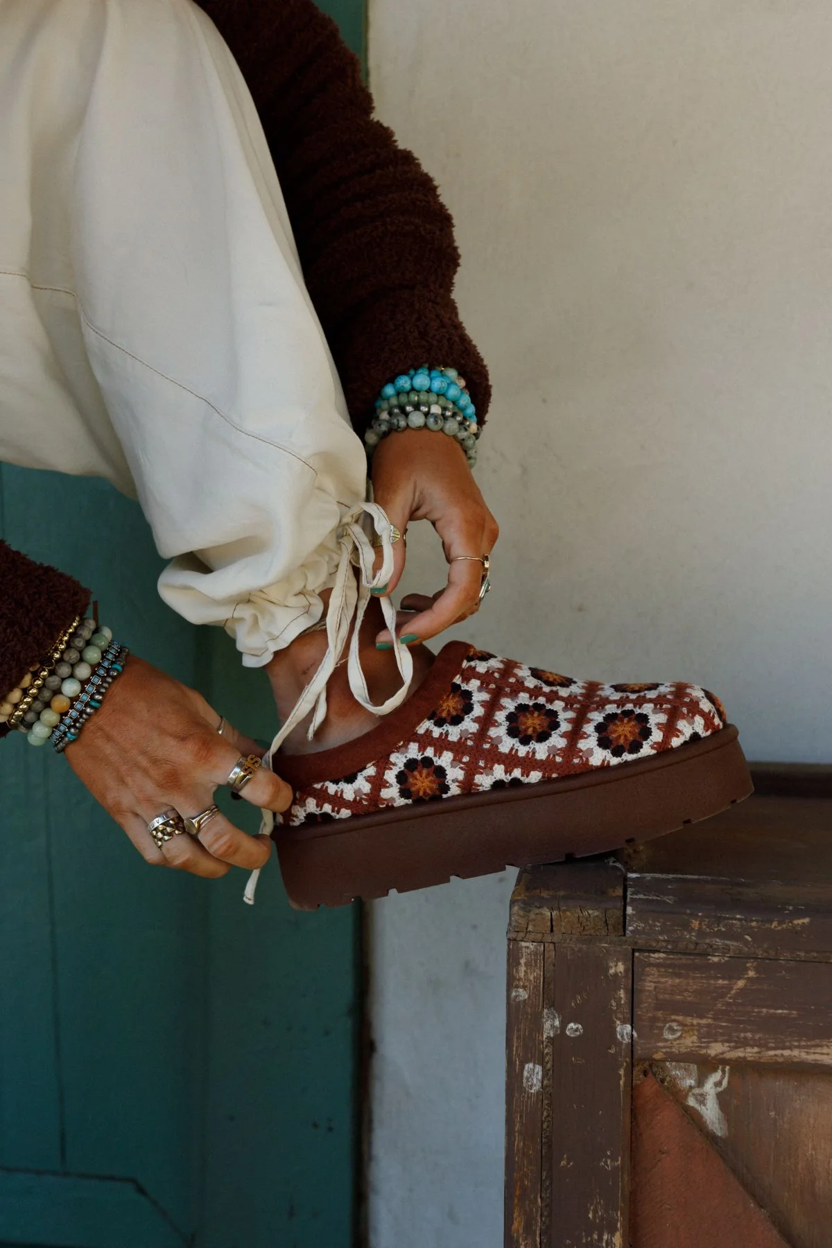 Crochet Hug Slipper Shoes - Brown - Image 7