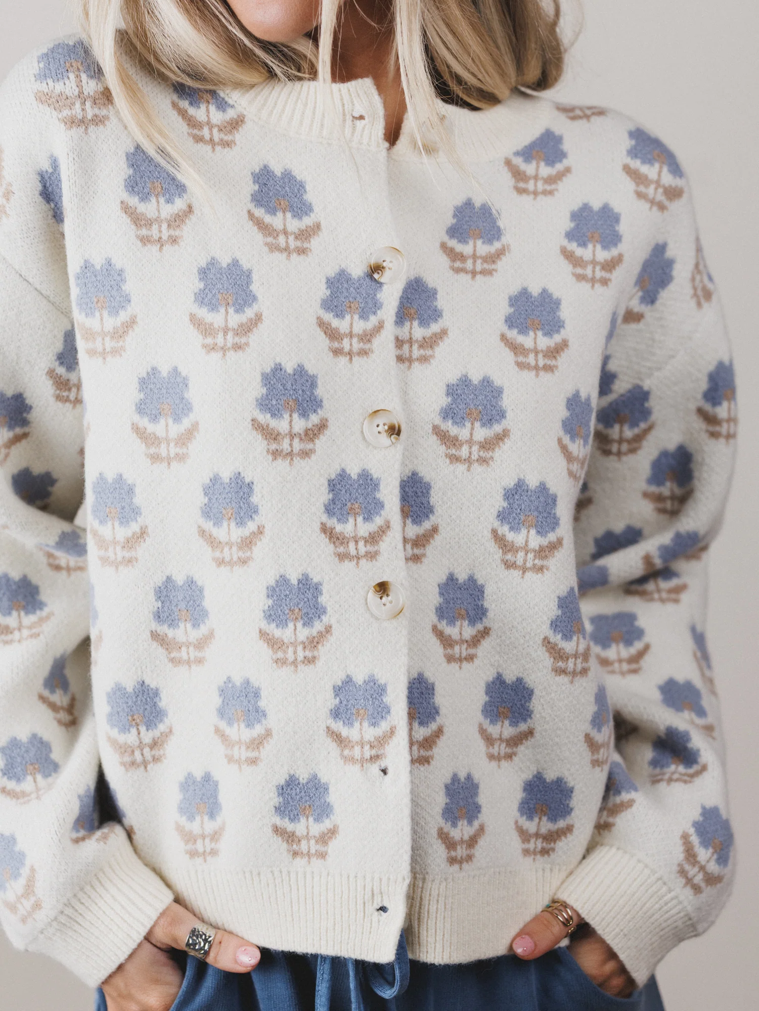 Elodie Floral Cardigan - Cream - Image 2