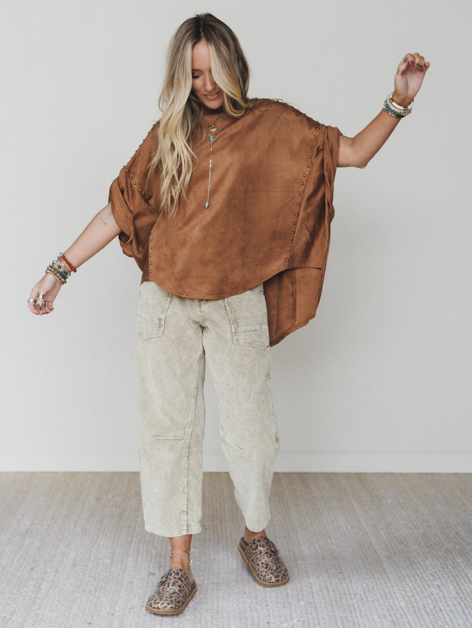 Fall Feeling Corduroy Barrel Pants - Olive Taupe - Image 4