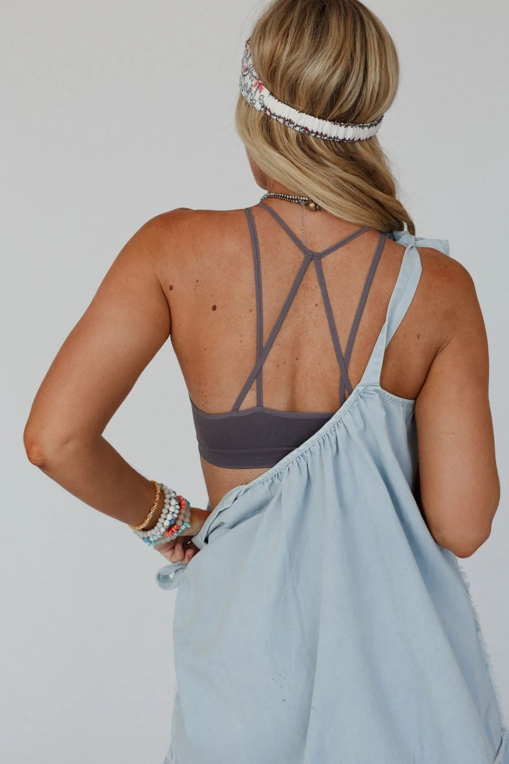 Floral Cut Out High Neck Bralette - Dark Gray - Image 4