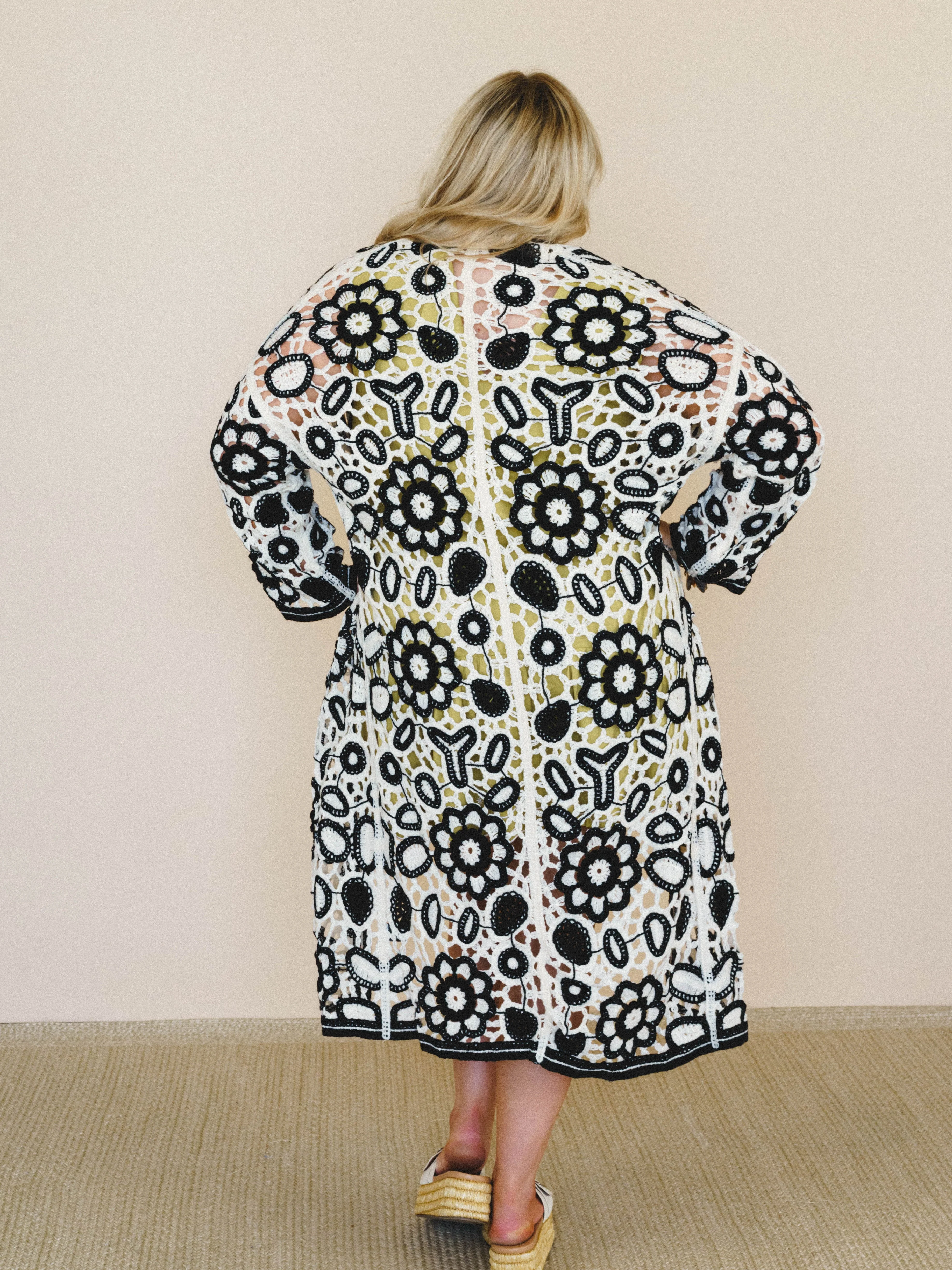 Floral Mood Duster - Black - Image 2