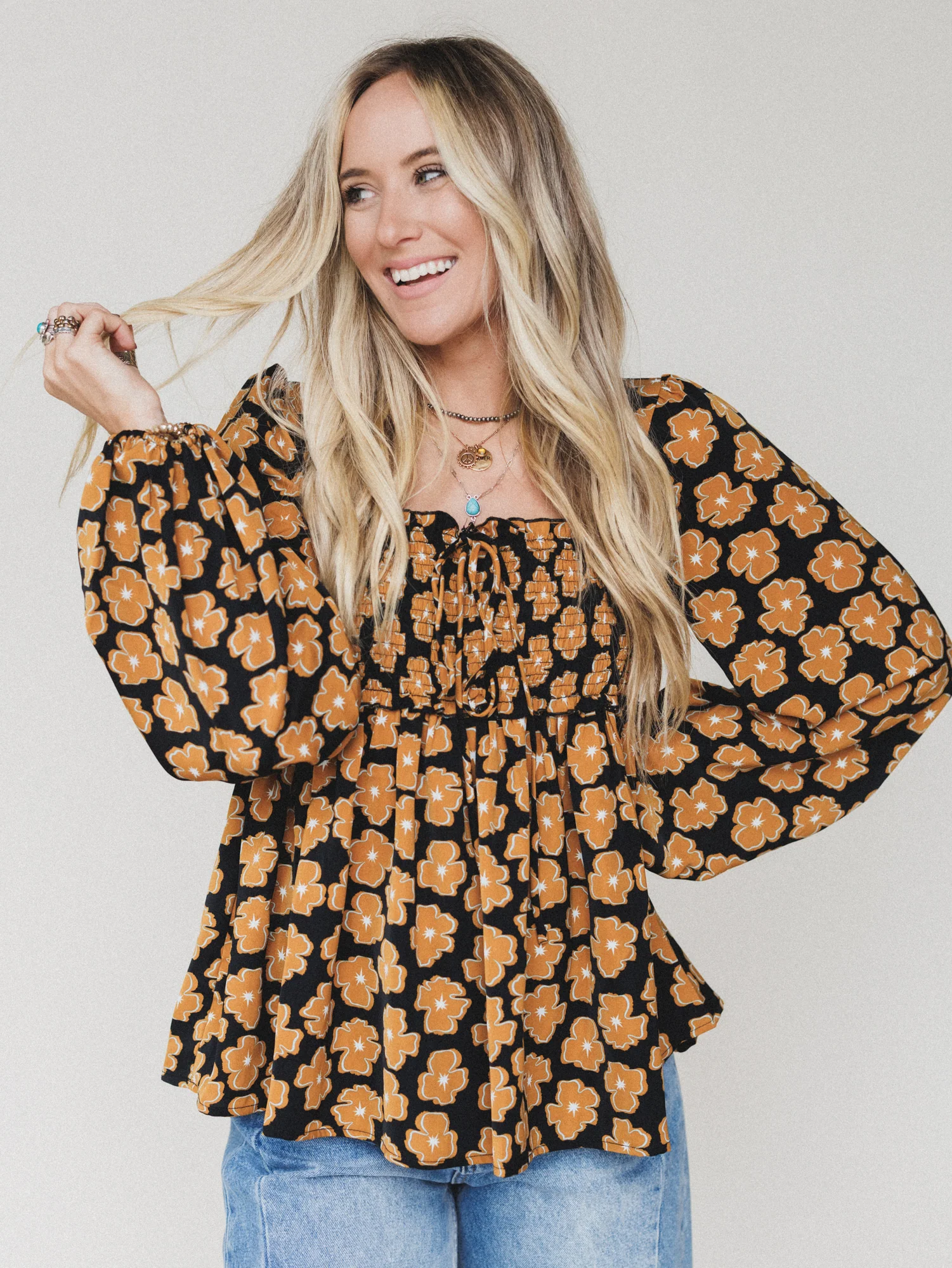 Flower Mesa Top - Black