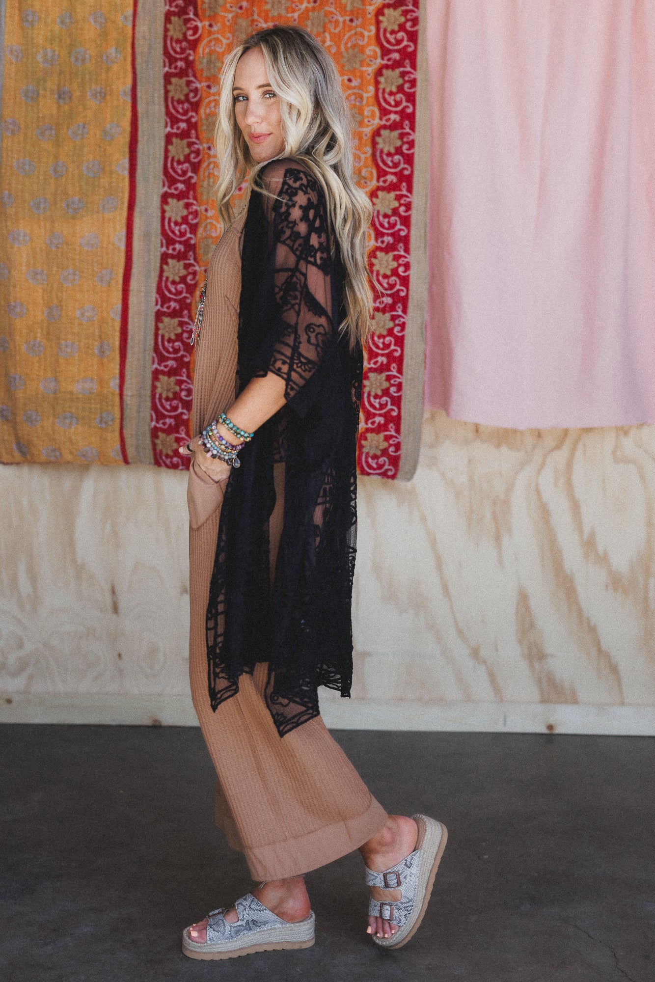Go Wildflower Floral Embroidered Kimono - Black - Image 4