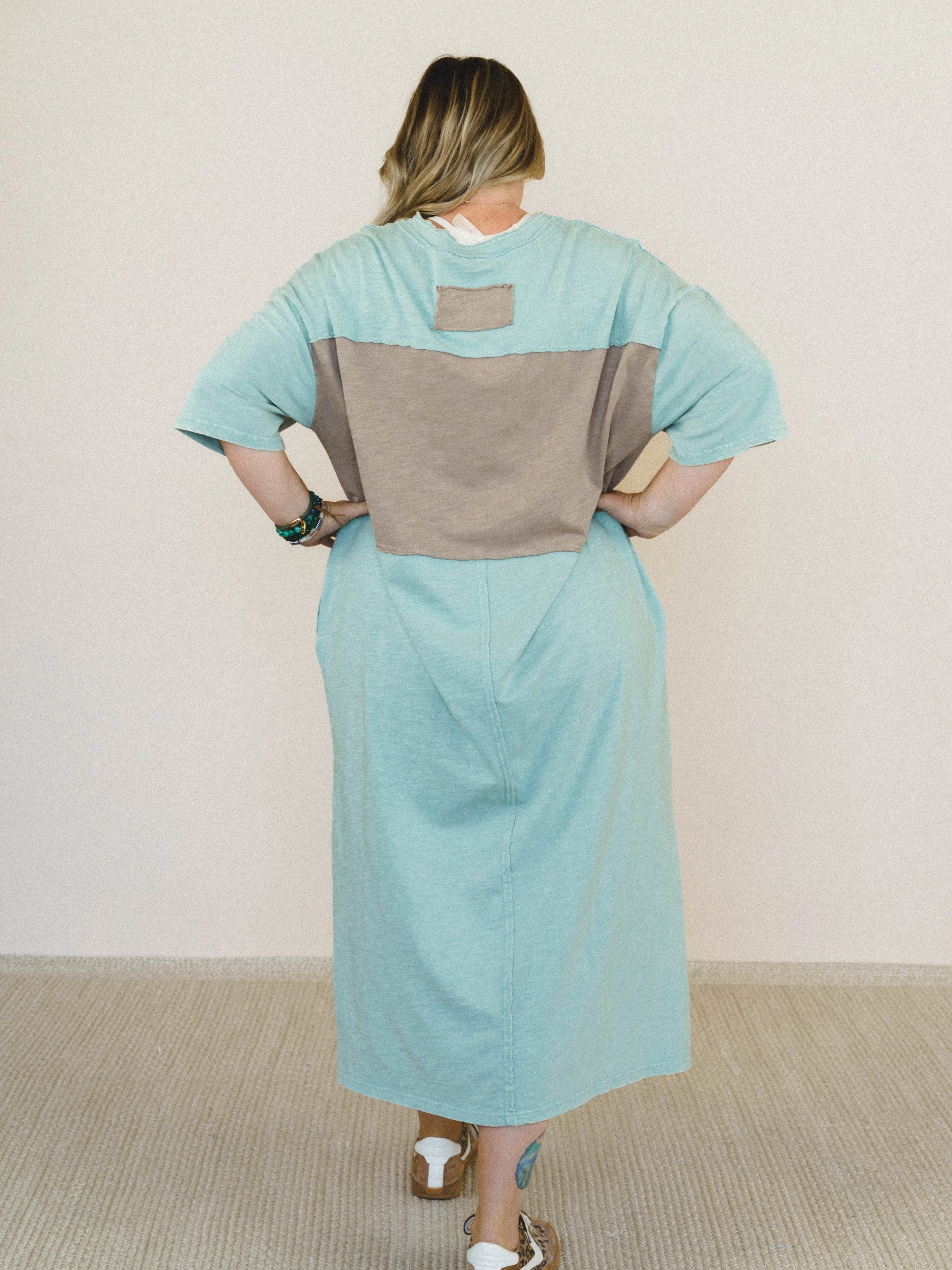 Golden Ray Star Maxi Dress - Dusty Sage - Image 3