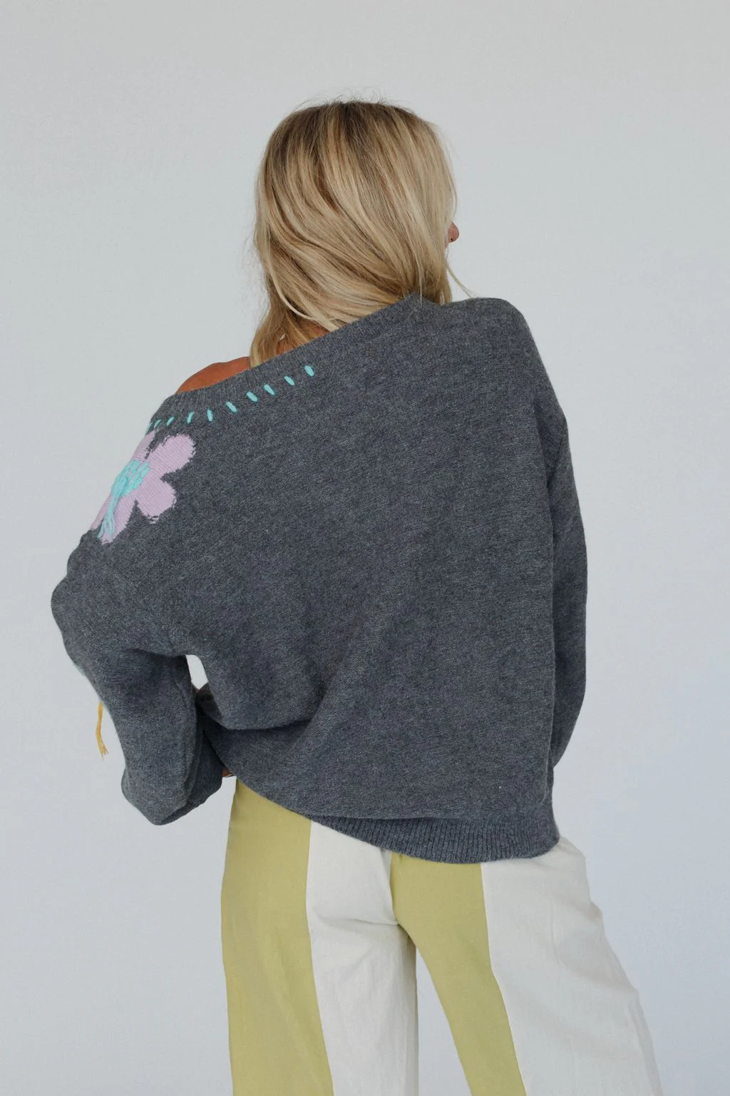 Good Mood Flower Print Sweater - Charcoal - Image 5