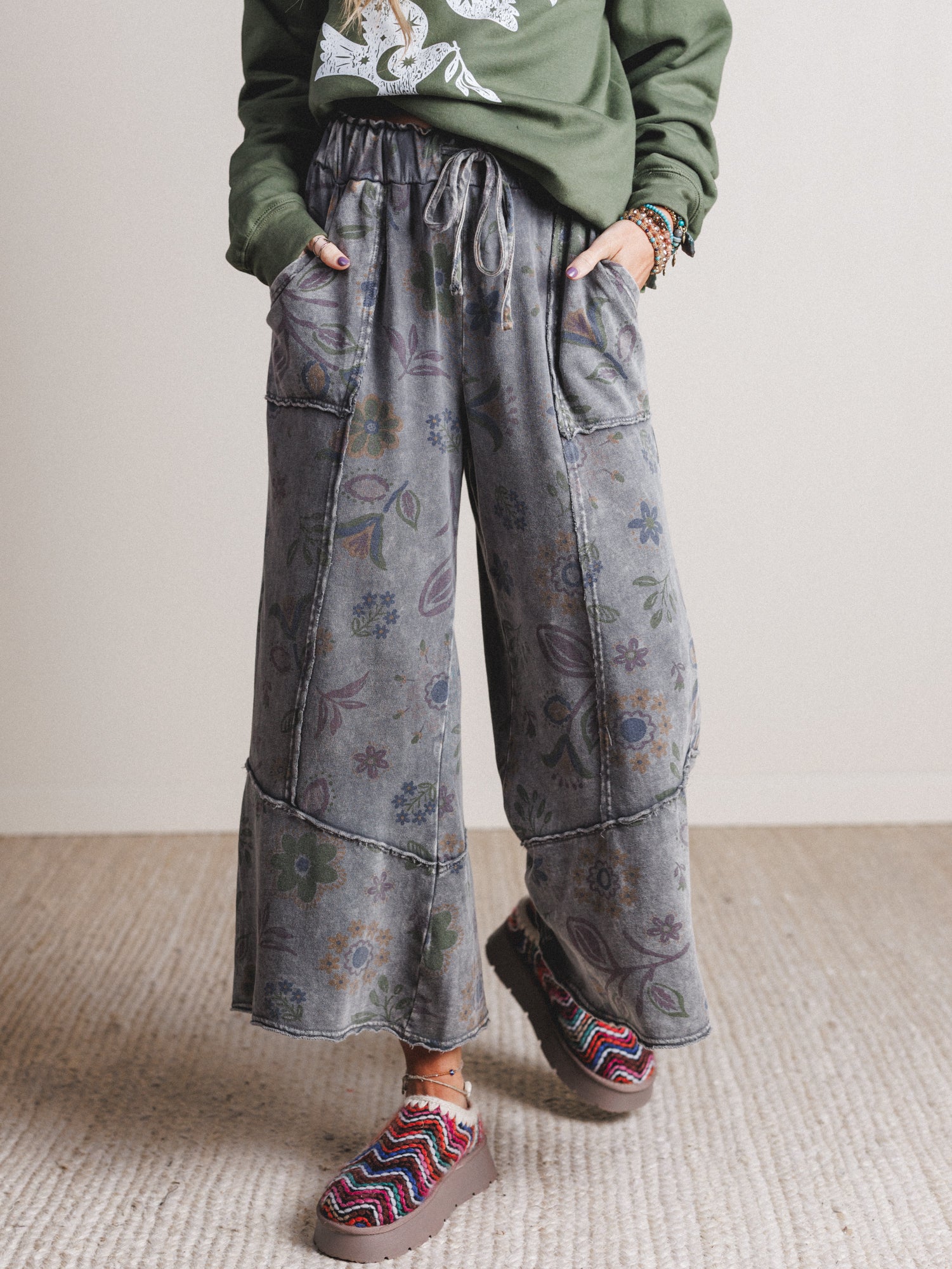 Groove Garden Pants - Charcoal - Image 8