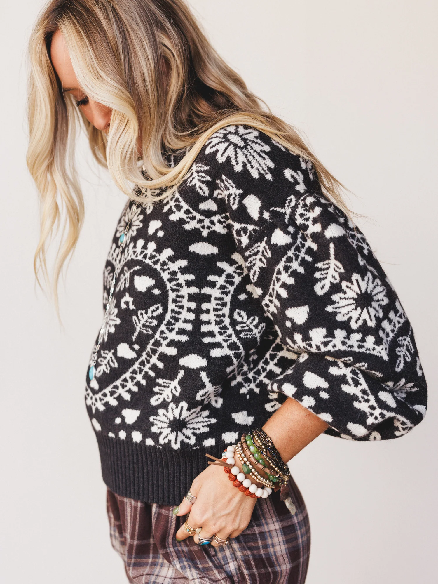 Heart Garden Sweater - Charcoal - Image 2