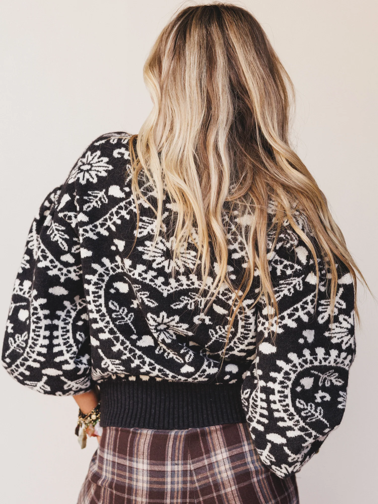 Heart Garden Sweater - Charcoal - Image 4