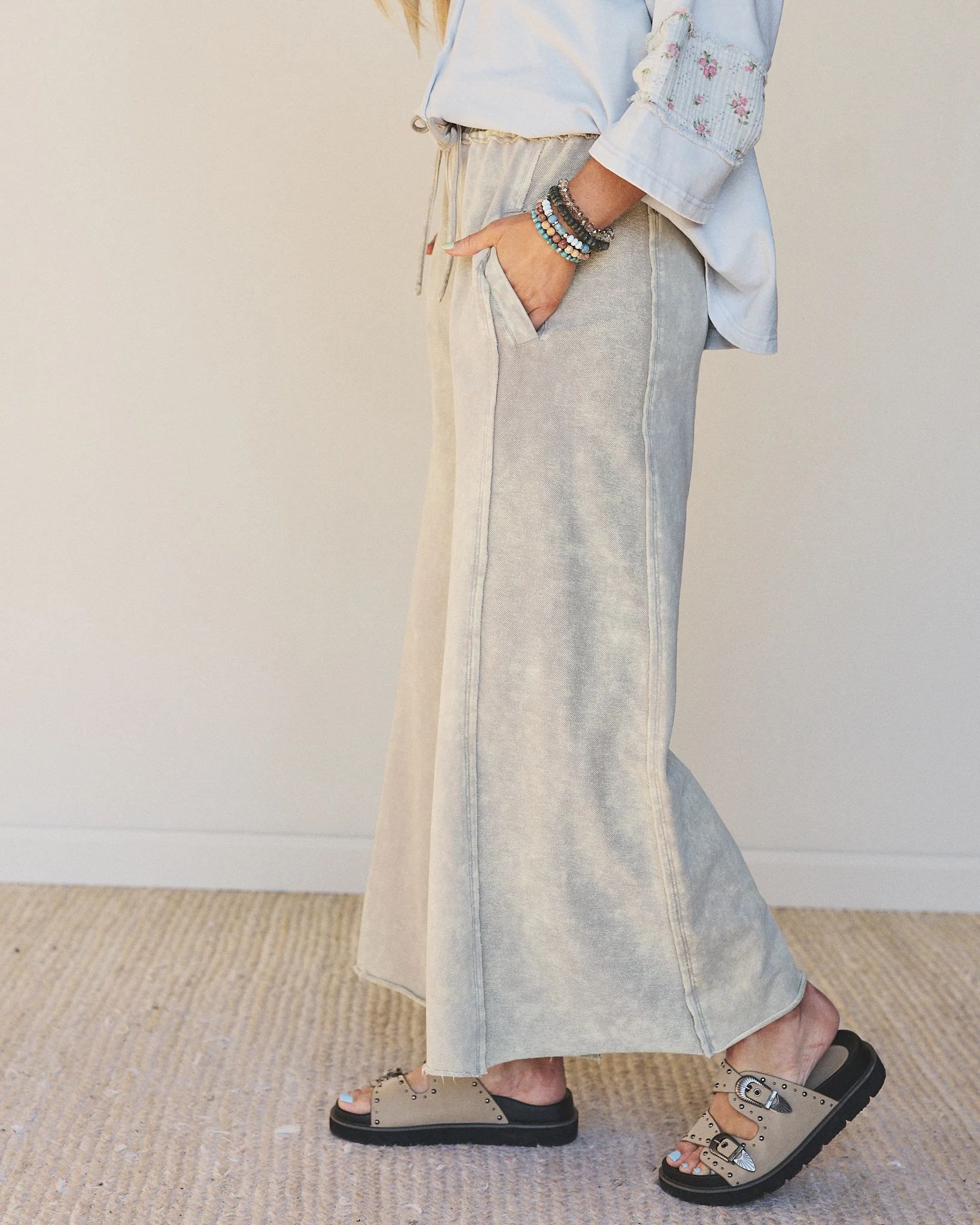 Hit the Mark Pants - Gray - Image 2