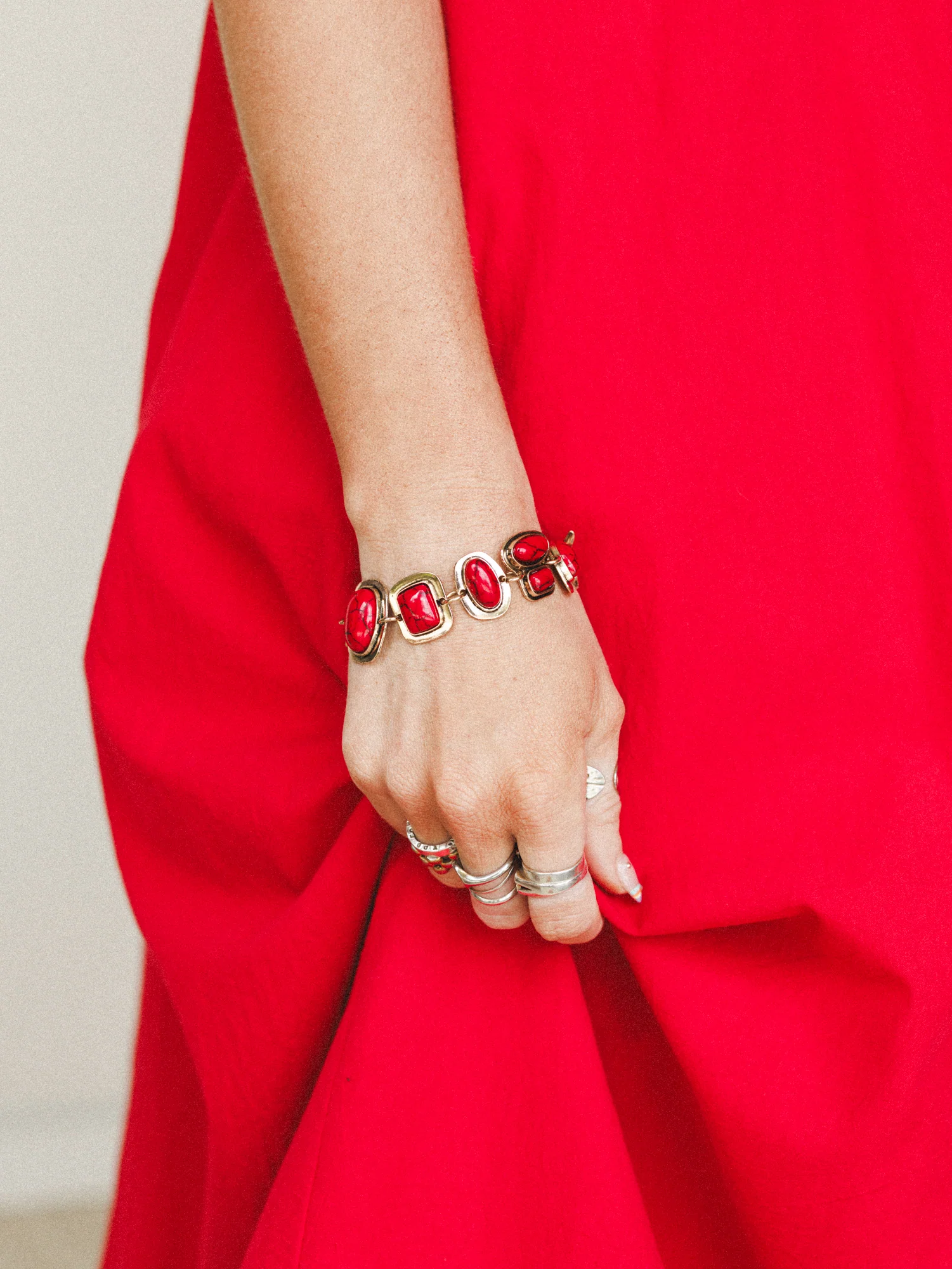 Honey Stone Bracelet - Red - Image 3