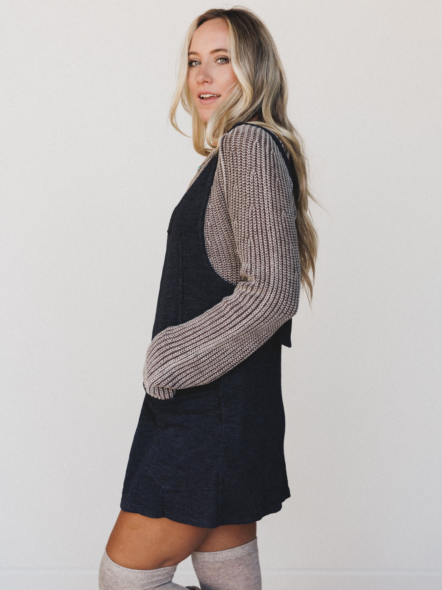 Juniper Skies Dress - Black - Image 4