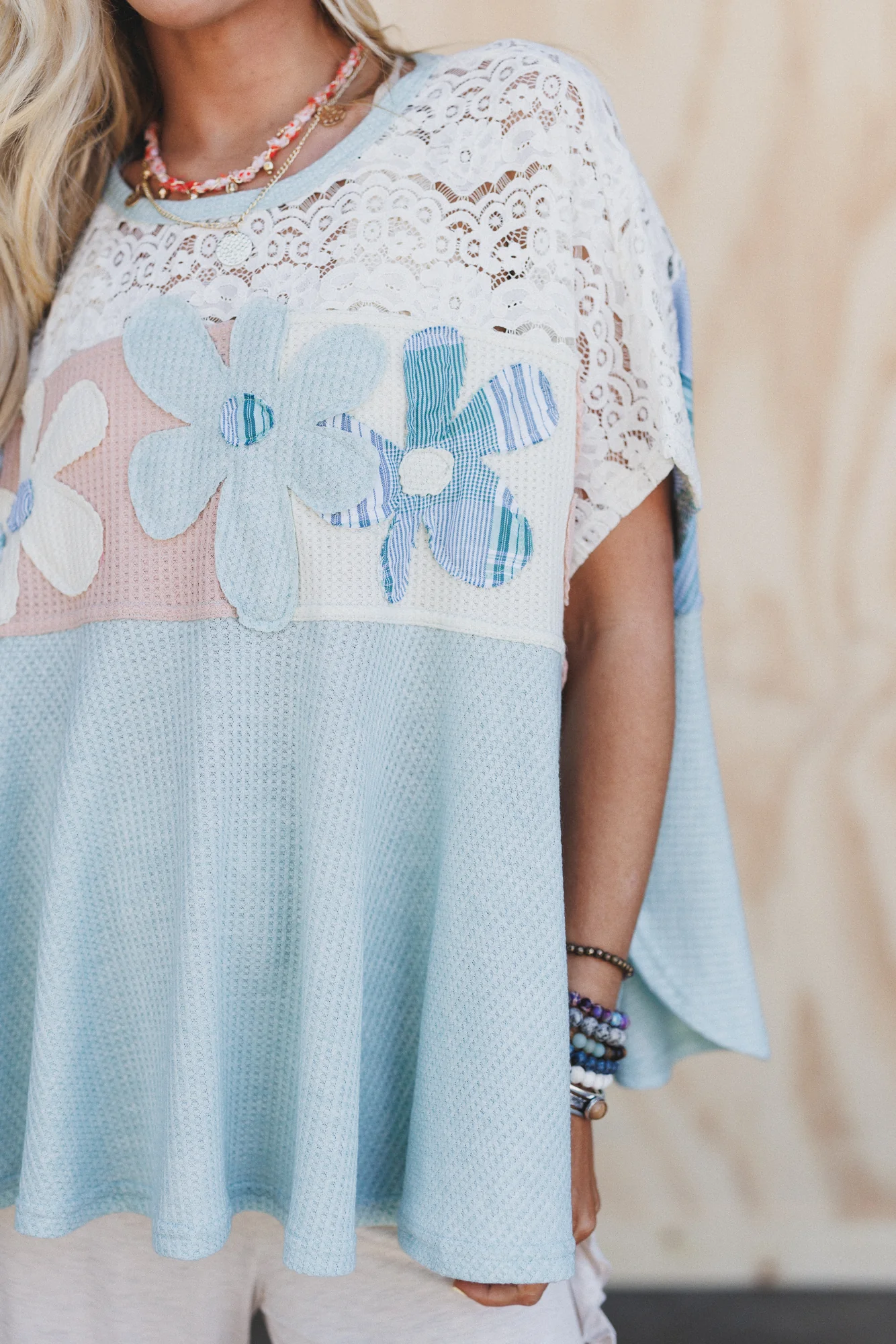 Live The Moment Mix Lace Top - Sage - Image 3