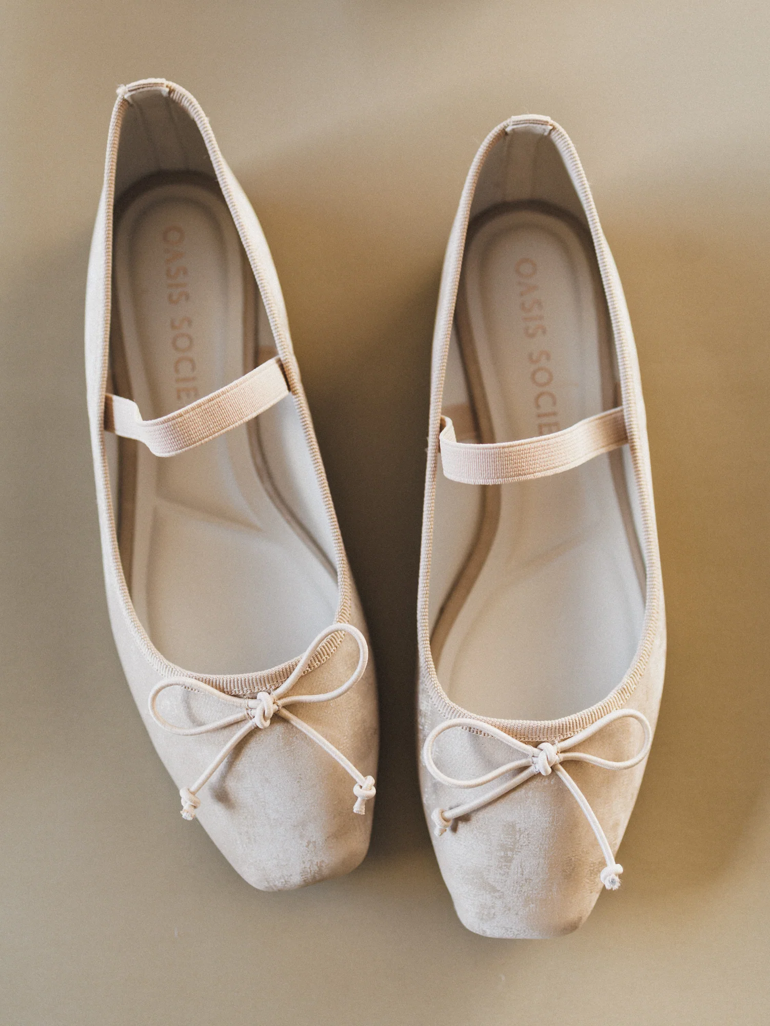 London Flats  - Beige - Image 7