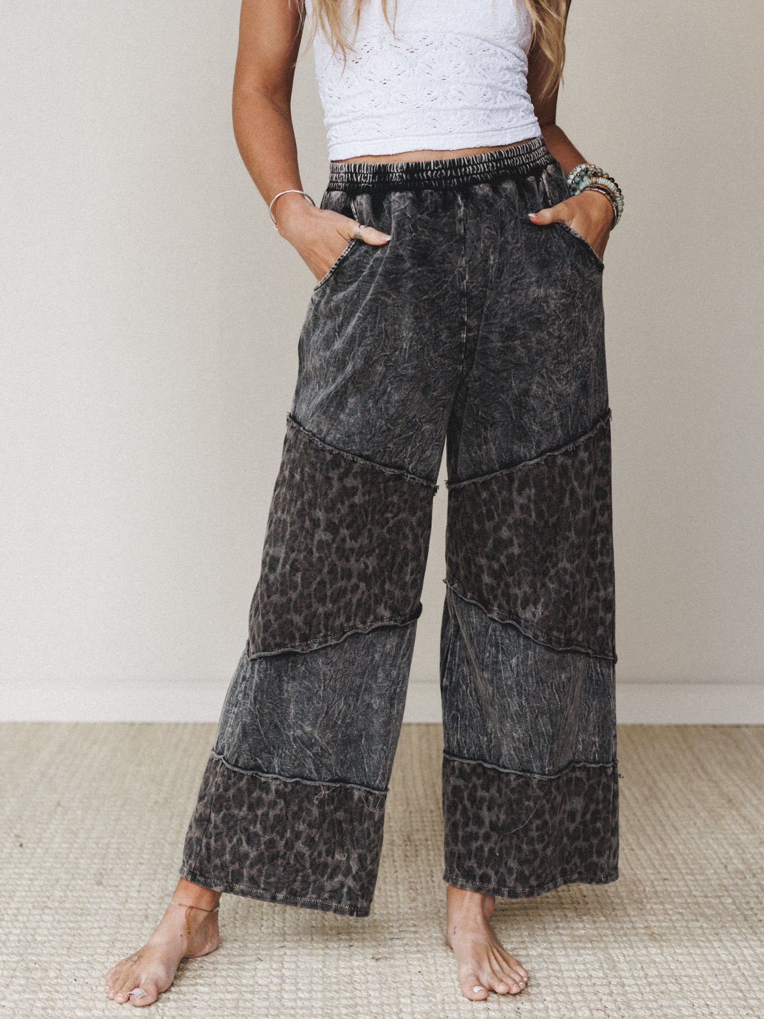 Milana Leopard Print Wide Leg Pants - Ash Black - Image 2