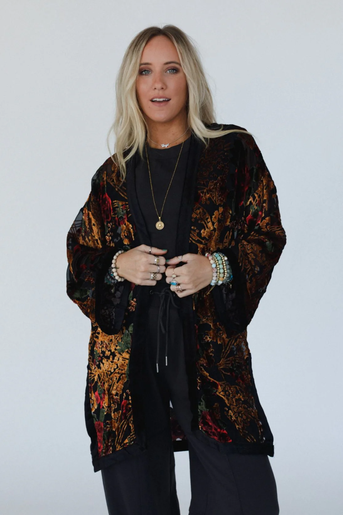 Mirren Velvet Kimono - Black Multi - Image 2