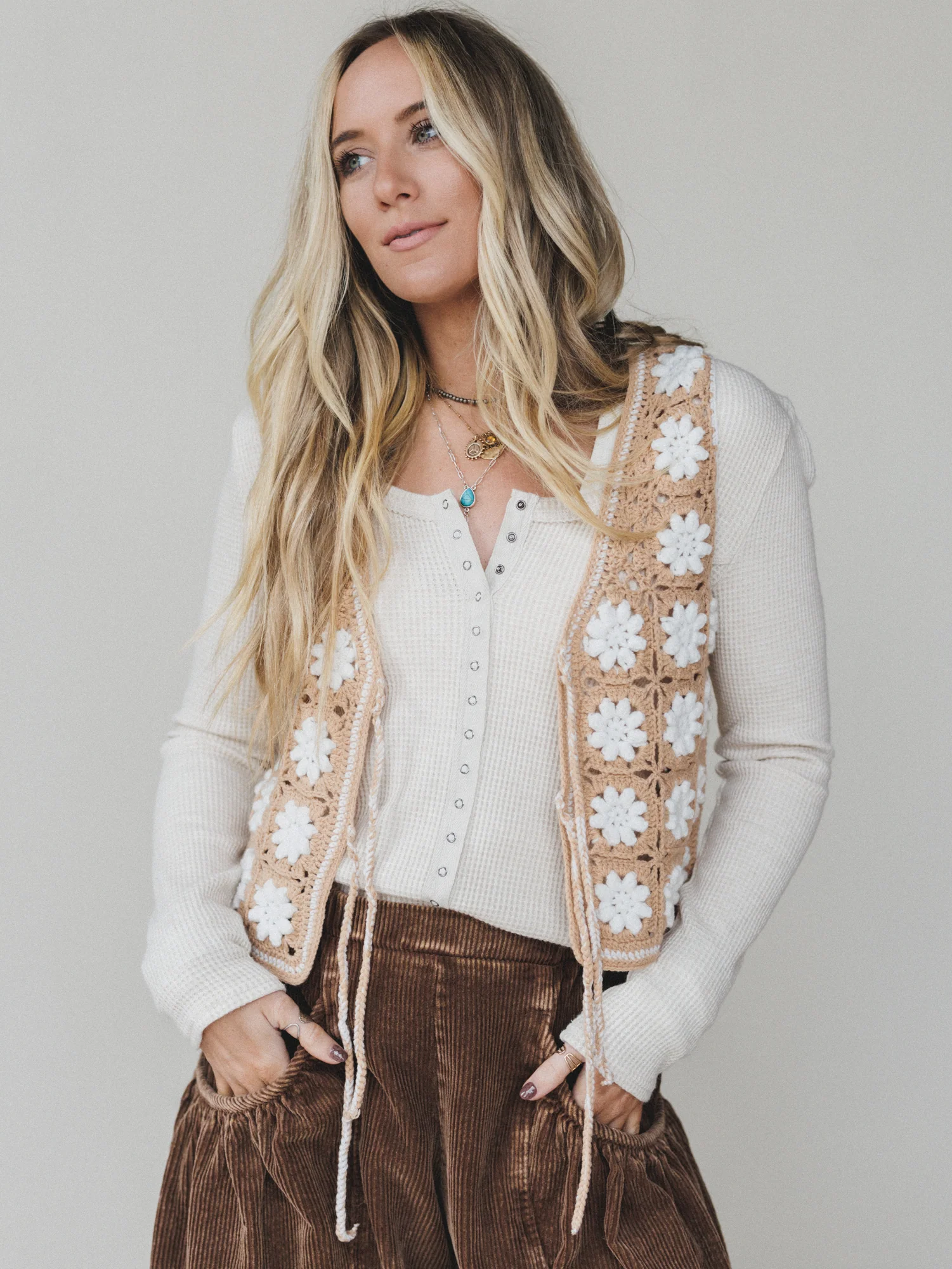 Moonflower Crochet Vest - Camel - Image 4