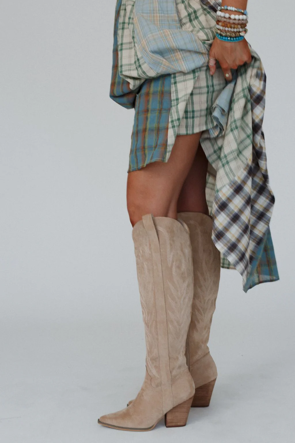 Mustang Embroidered Boots - Almond - Image 3