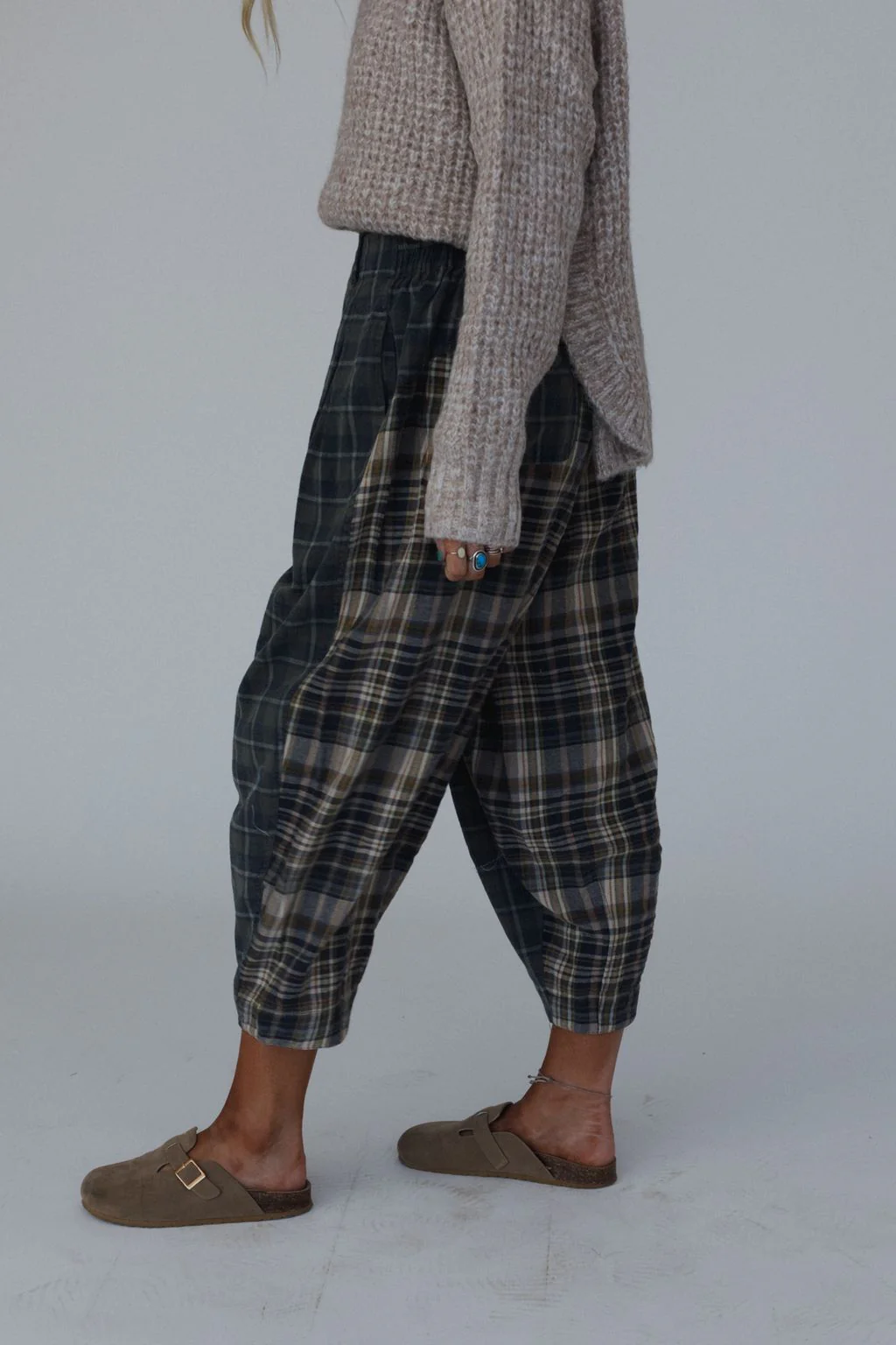Mystic Plaid Wide Leg Pants - Navy - Image 4