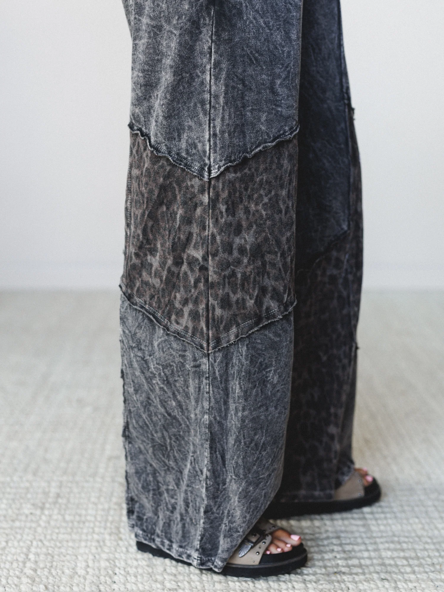 Printed Spirit Wide Leg Pants - Ash Black - Image 2