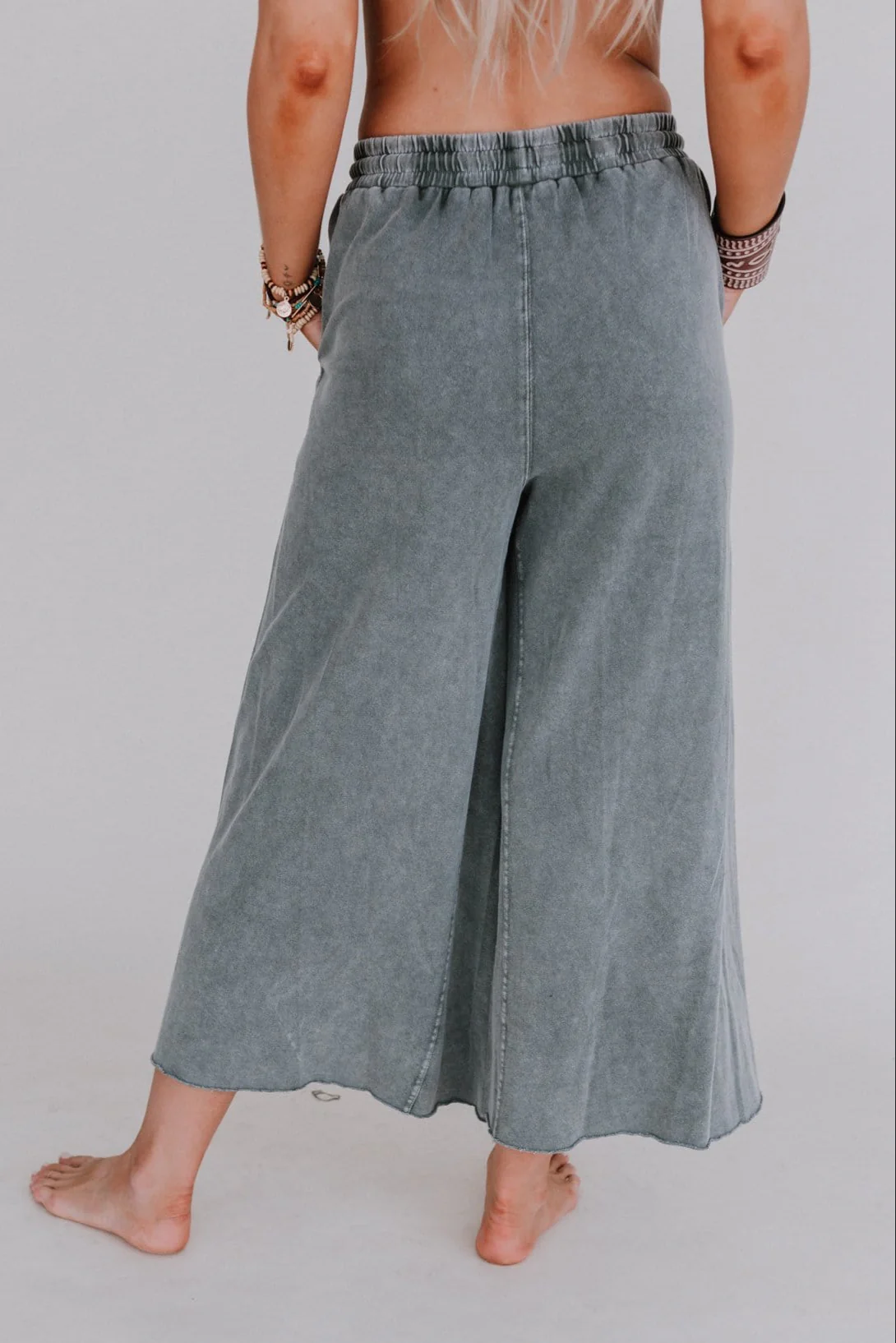 Relaxing Robin Wide Leg Pant - Ash - Image 4