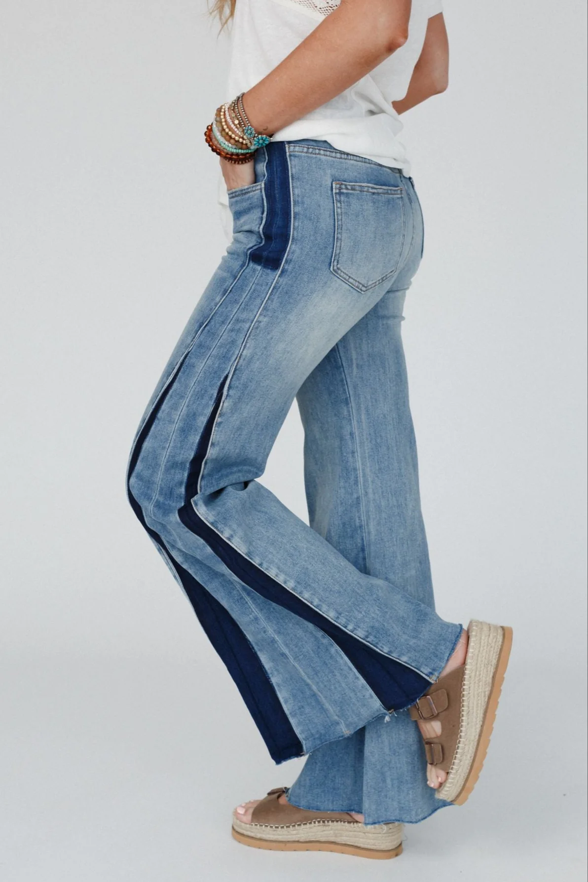 Retro Revival Wide Flare Jeans - Blue - Image 4