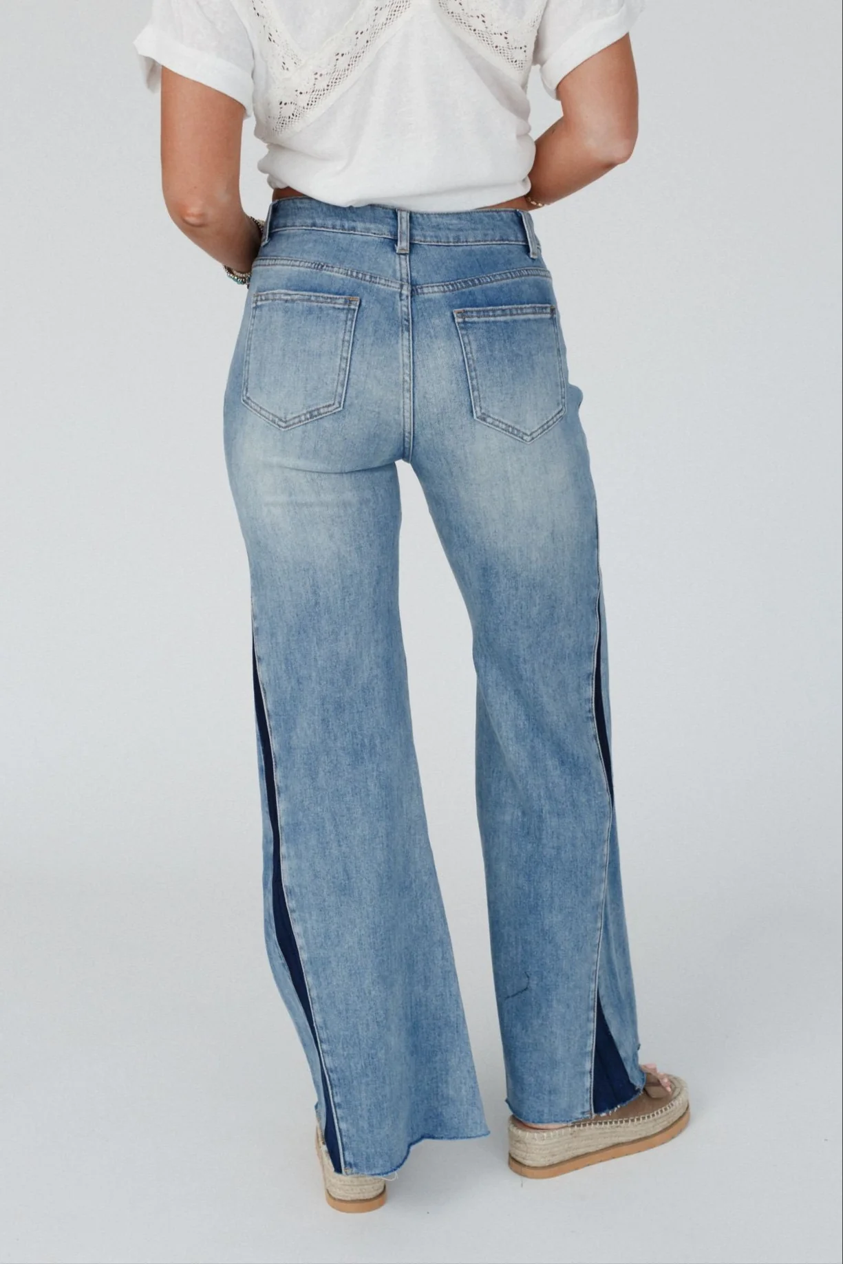 Retro Revival Wide Flare Jeans - Blue - Image 7