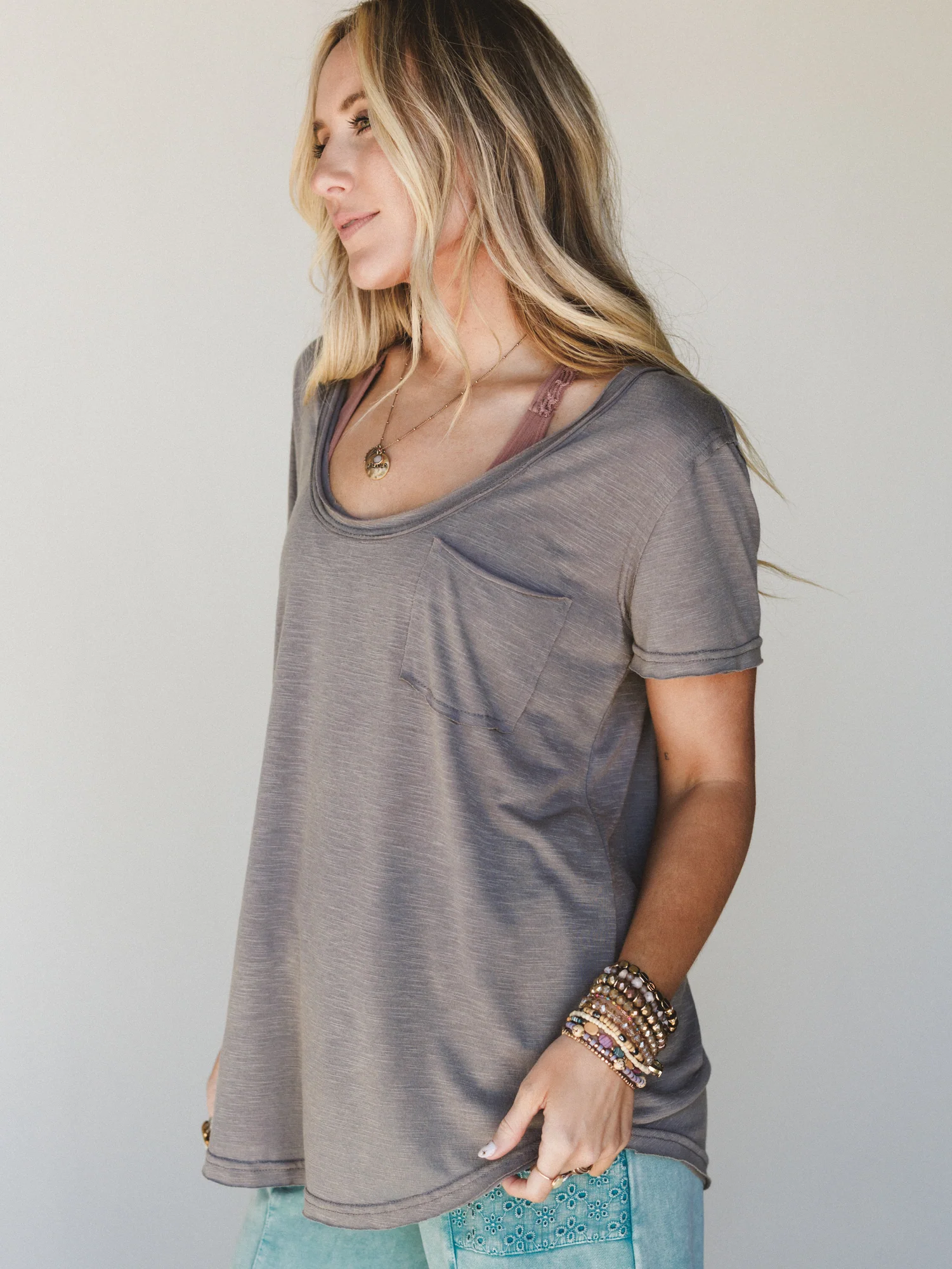 Right On Tee Shirt - Charcoal - Image 2