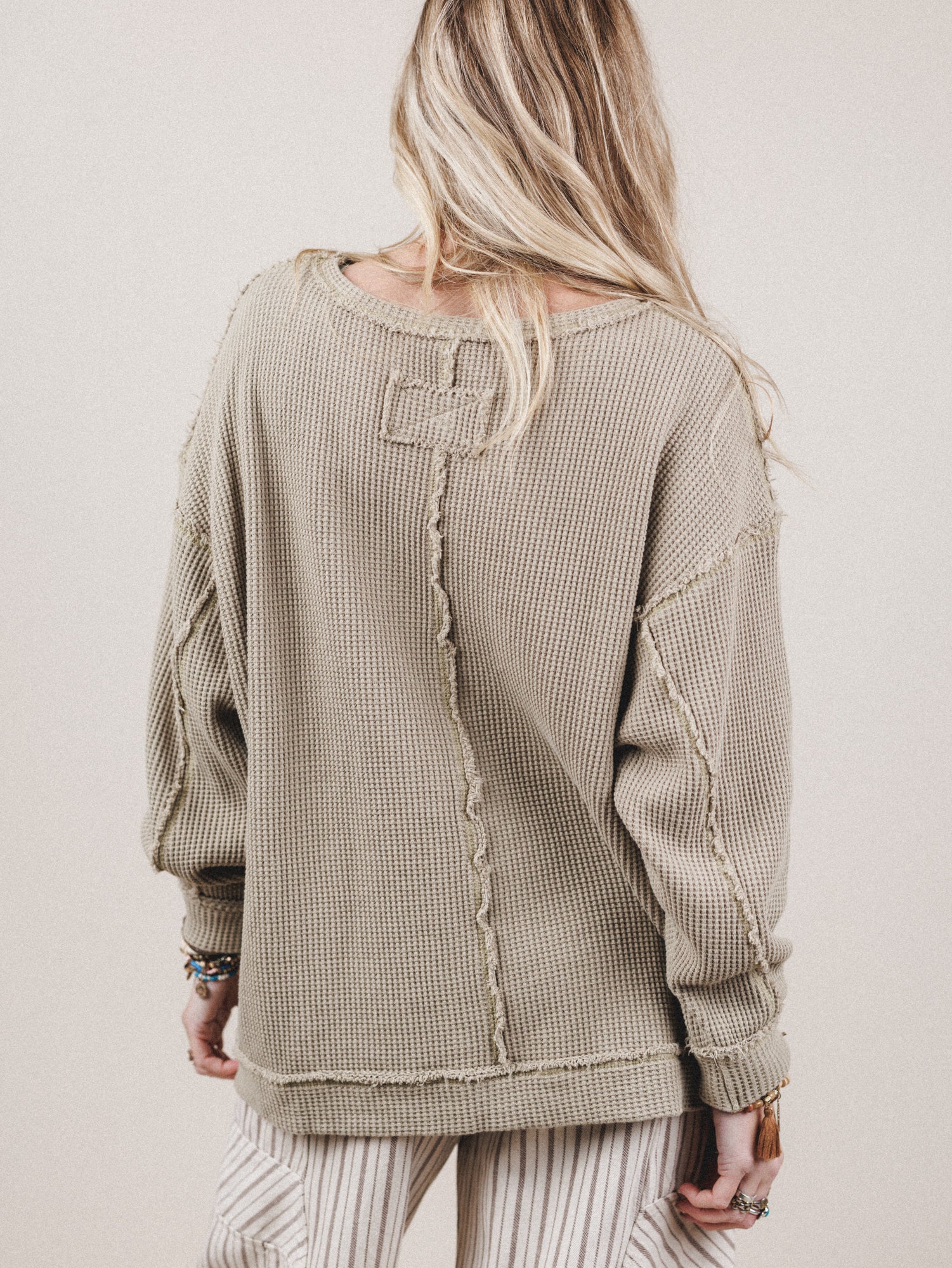 Riley Thermal Texture Oversized Pullover - Pale Olive - Image 5
