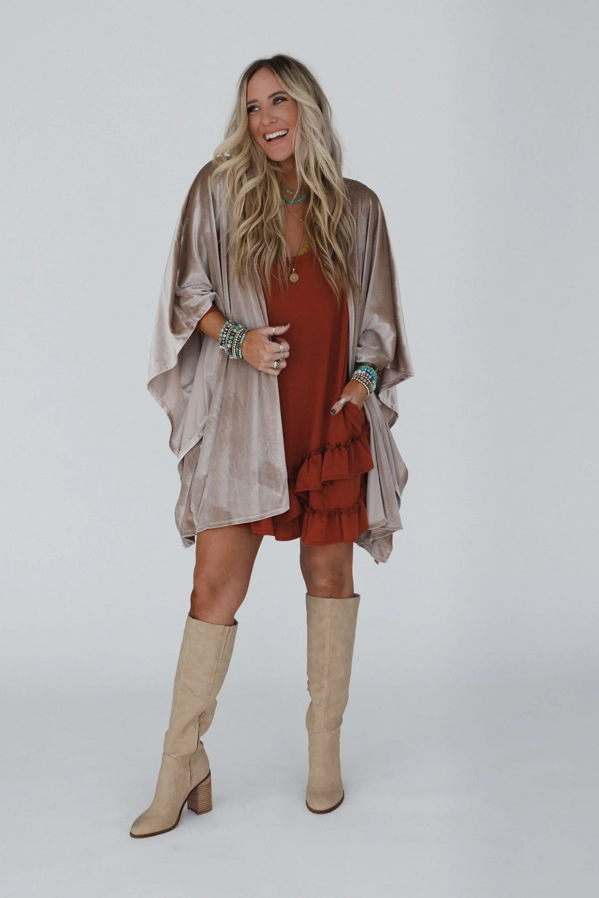 The Nest Savoy Velvet Kimono - Taupe - Image 7