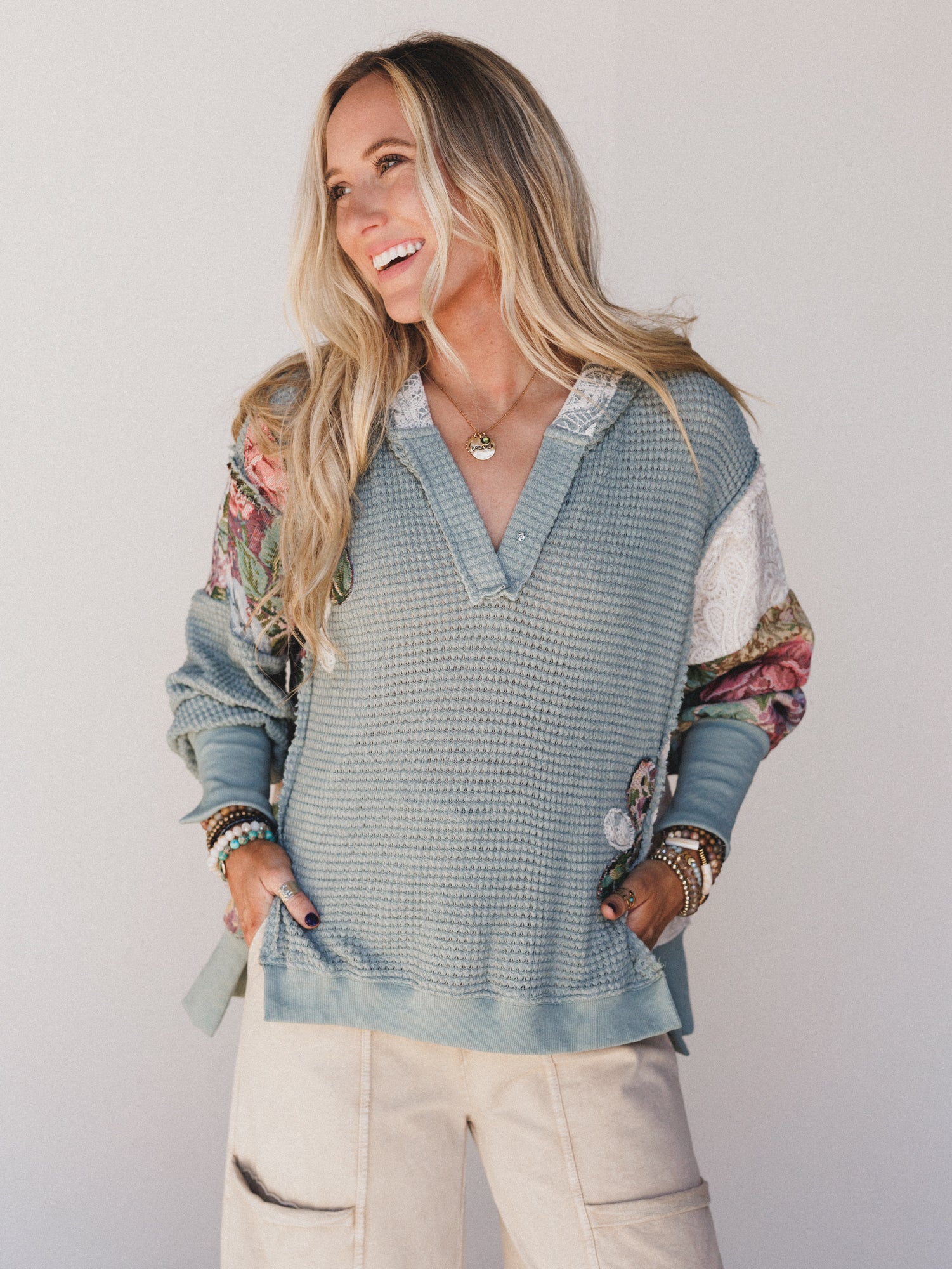 Seaside Roses Sweater - Seafoam - Image 2