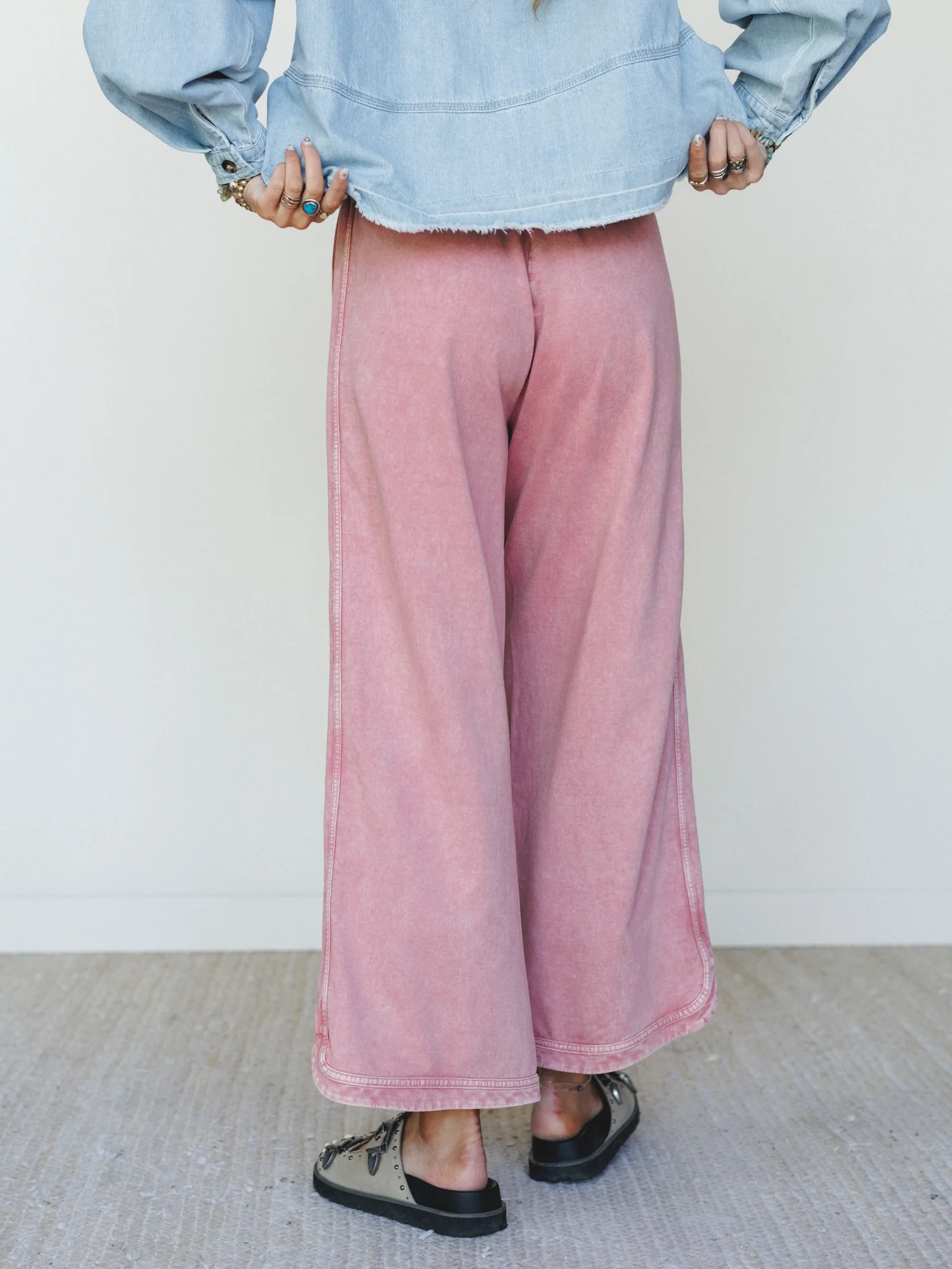 So Comfy Wide Leg Pant Cropped Length - Mauve - Image 6