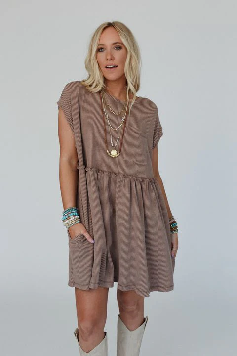 The Nest Subtle Escape Textured Dress - Acorn - Image 7