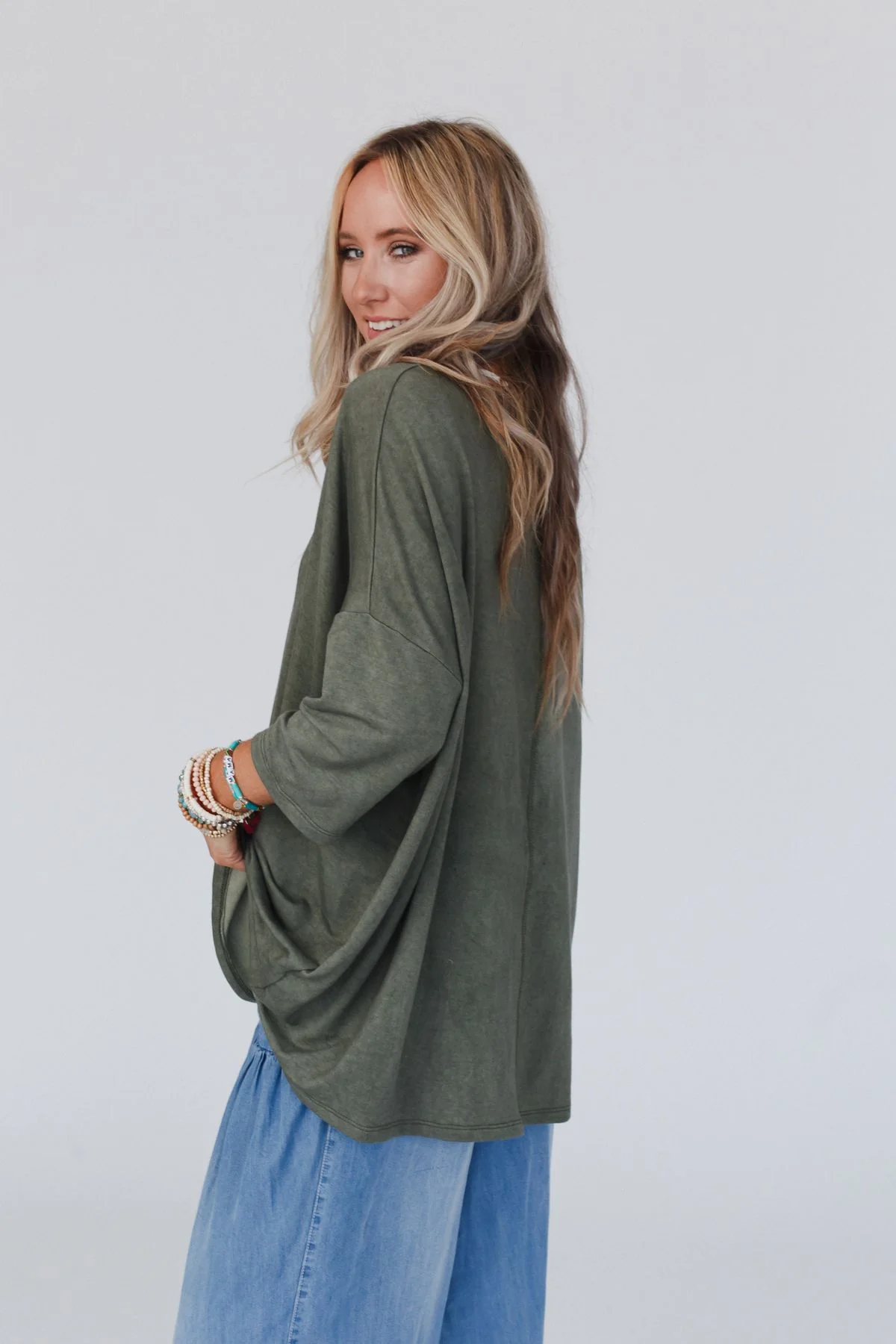 The Nest Sunday Stroll Oversized Tee - Olive - Image 3