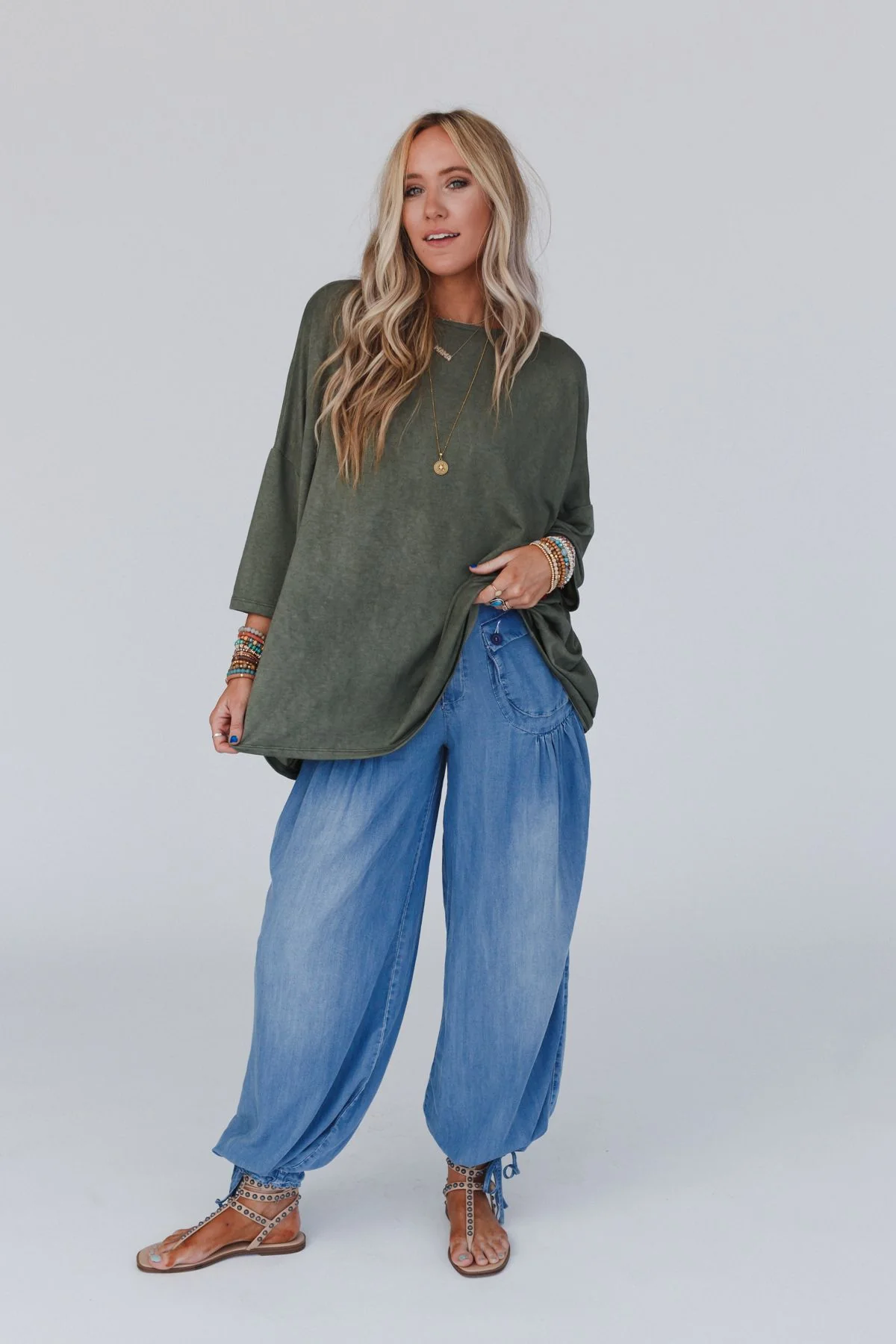 The Nest Sunday Stroll Oversized Tee - Olive - Image 7