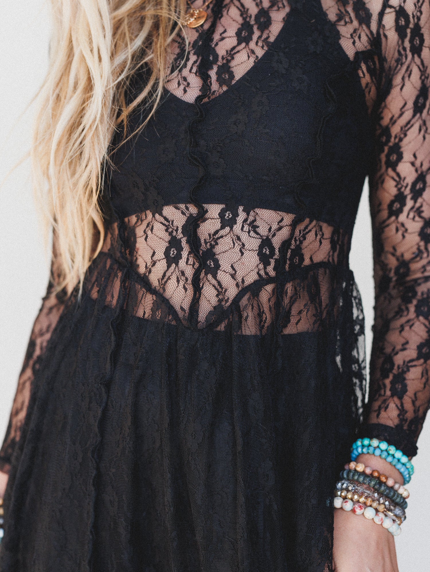 Sunstone Vale Dress - Black - Image 4