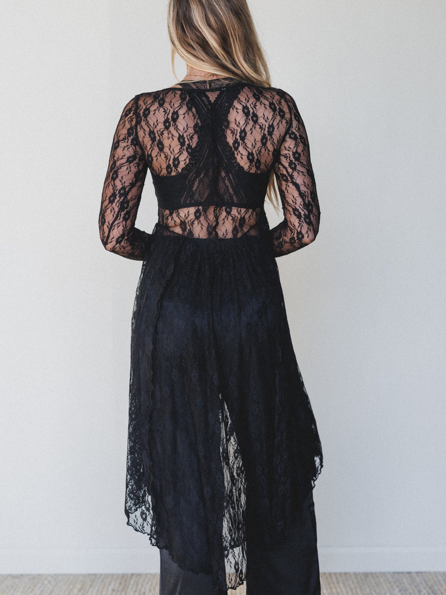 Sunstone Vale Dress - Black - Image 6